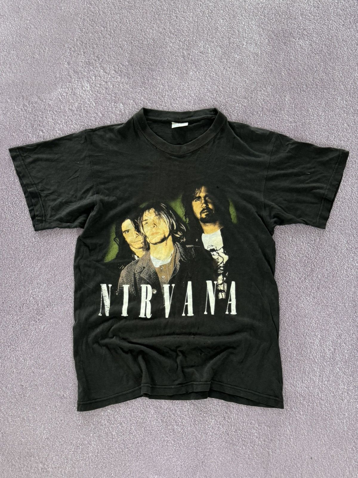 Nirvana Distressed Nirvana Vintage t shirt faded Size US S / EU 44-46 / 1 - 1 Thumbnail