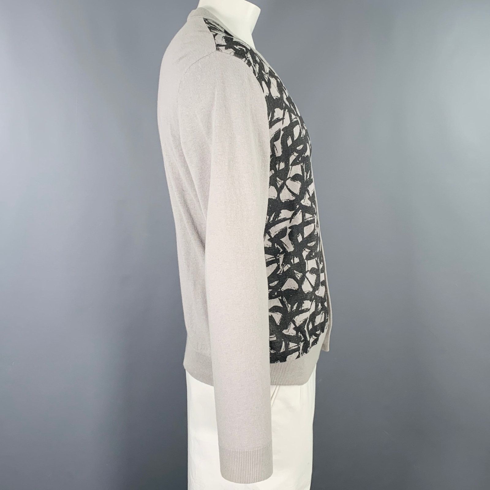 Versace Size XL Grey Black Graffiti Cotton Linen Knit Cardigan Size US XL / EU 56 / 4 - 3 Thumbnail