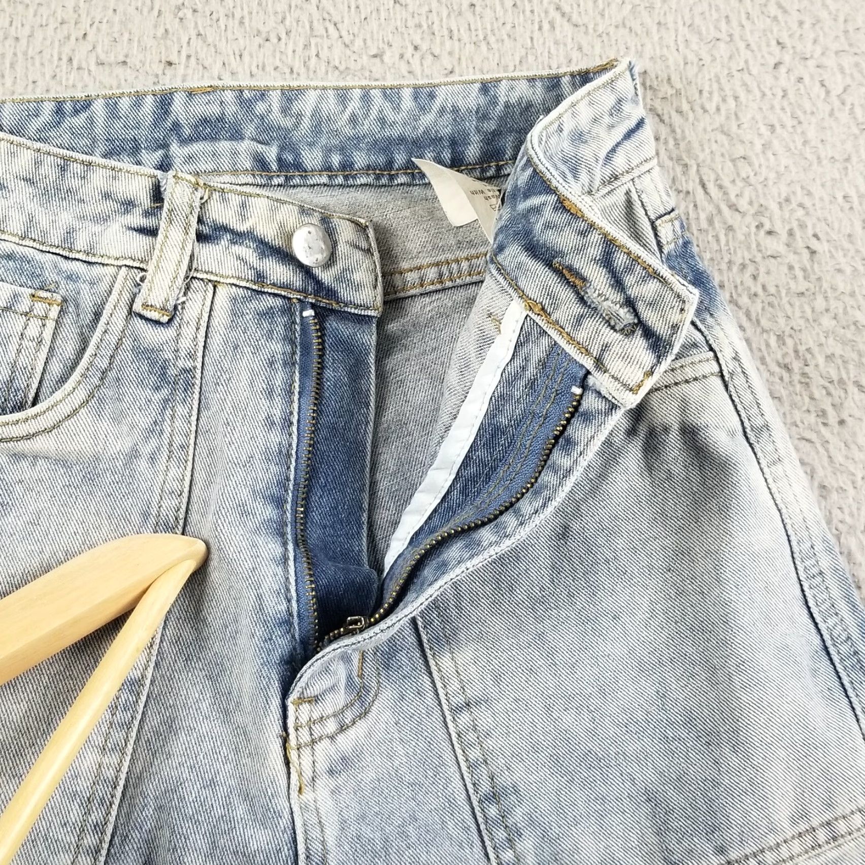 Shein VINTAGE SheIn Jeans Women Straight XS 25x28 Blue Denim Zipper Flaw 90s Grunge Hip Hop Mens Womens Girls Size 25" / US 0 / IT 36 - 2 Thumbnail
