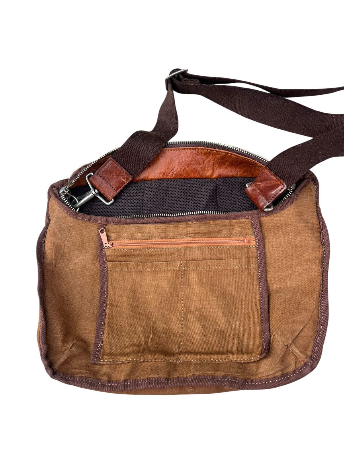 Leather Patina Brown Leather Bag Creed Japan Size ONE SIZE - 22 Thumbnail
