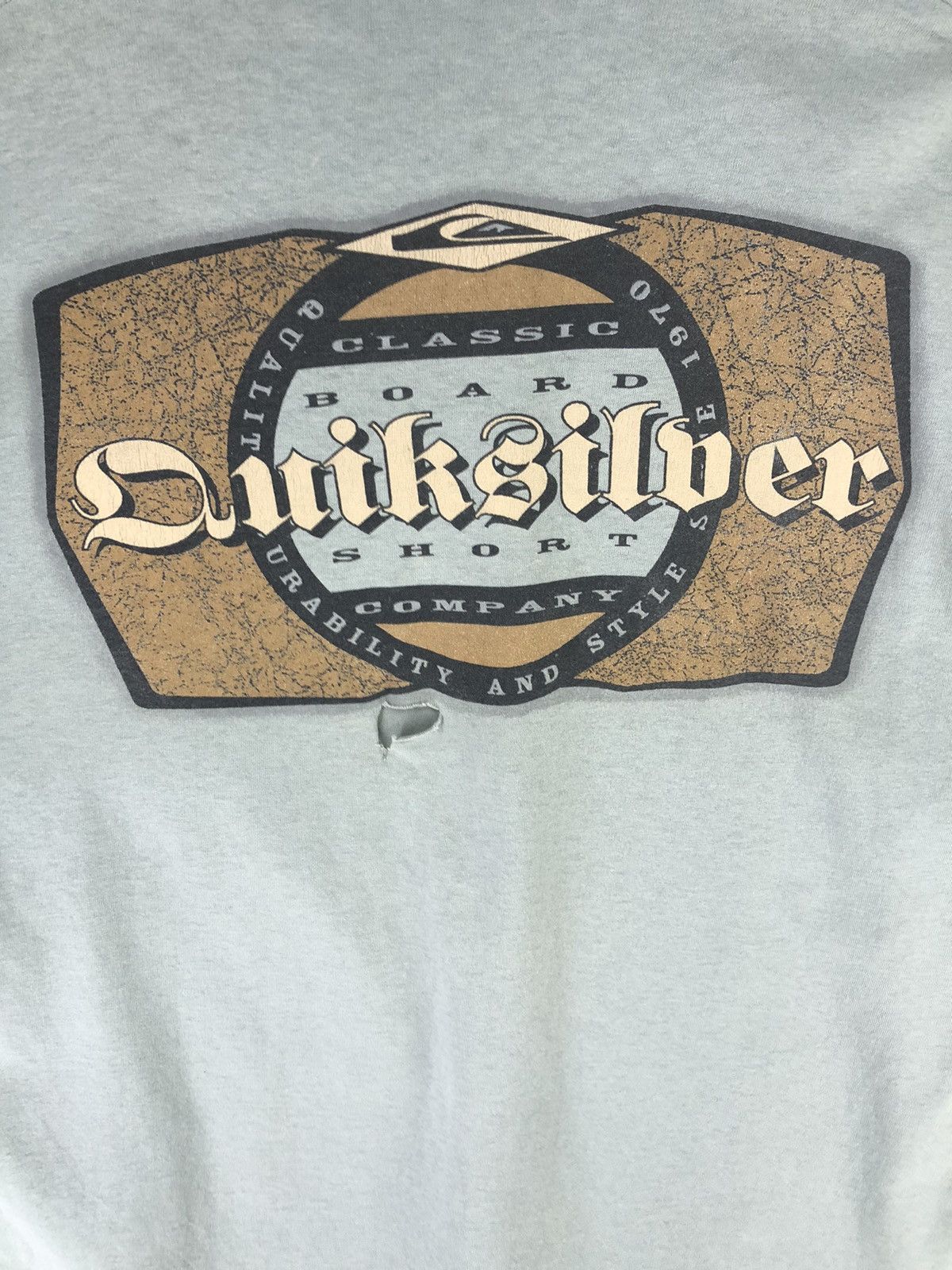 Quiksilver Vintage Quiksilver Big Logo Distressed Tshirt Size US XL / EU 56 / 4 - 15 Thumbnail