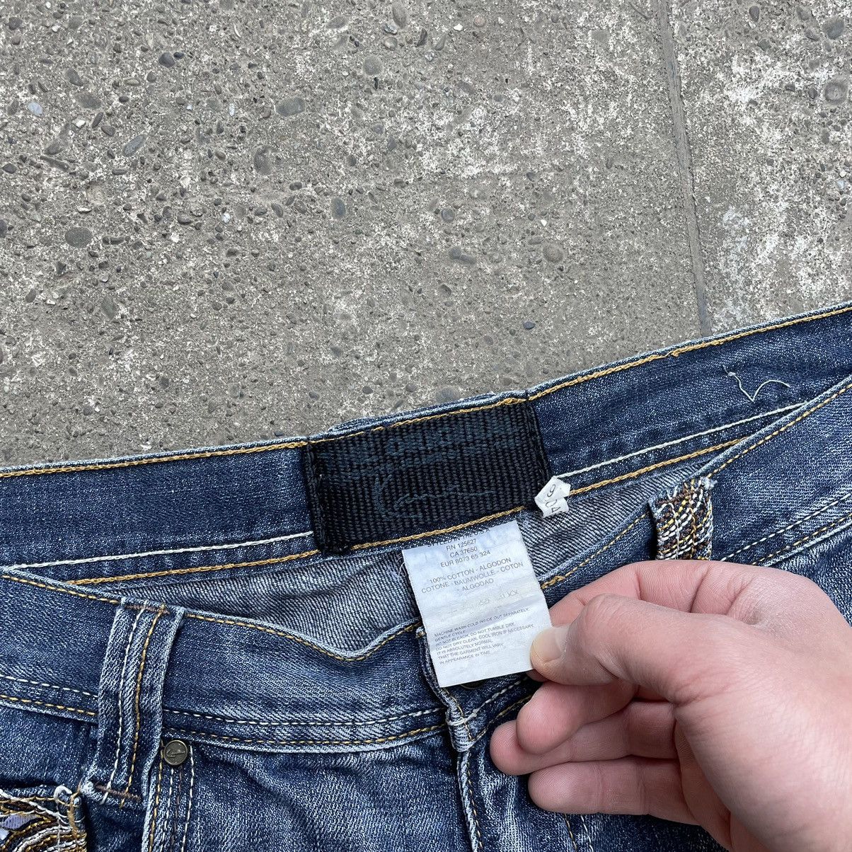 Karl Kani × Vintage Vintage 00s Karl Kani Baggy Denim Hip Hop Shorts Size US 32 / EU 48 - 9 Thumbnail
