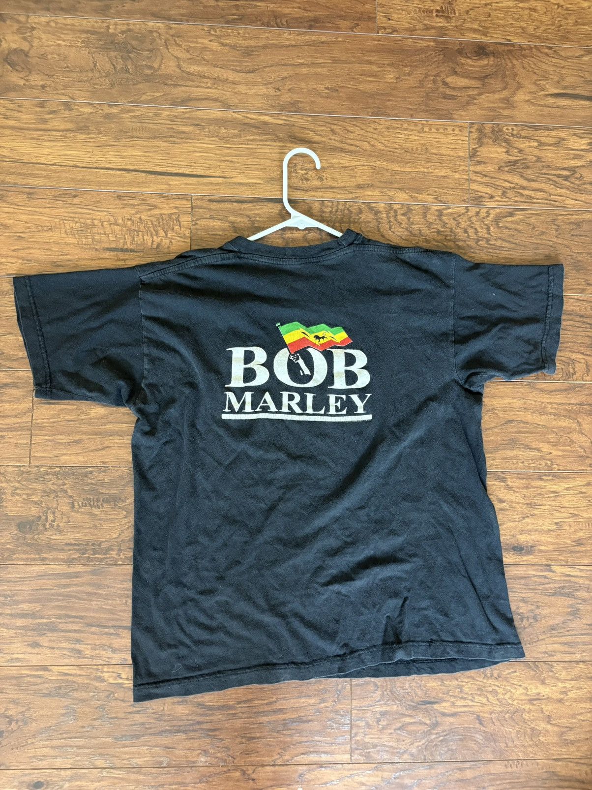 Vintage Vintage 90's Bob Marley "Rasta Revolution" Tee Size US M / EU 48-50 / 2 - 3 Thumbnail
