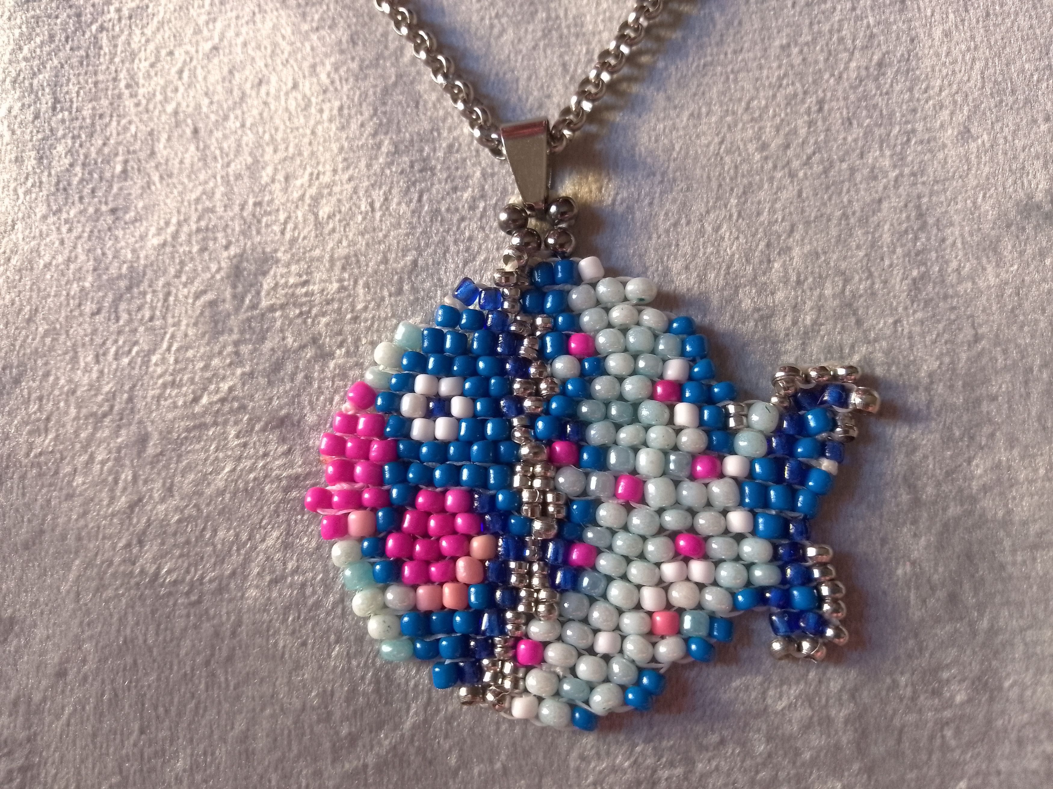Handmade Necklace Pendant. Beaded fish+earrings. Blue Size ONE SIZE - 3 Thumbnail