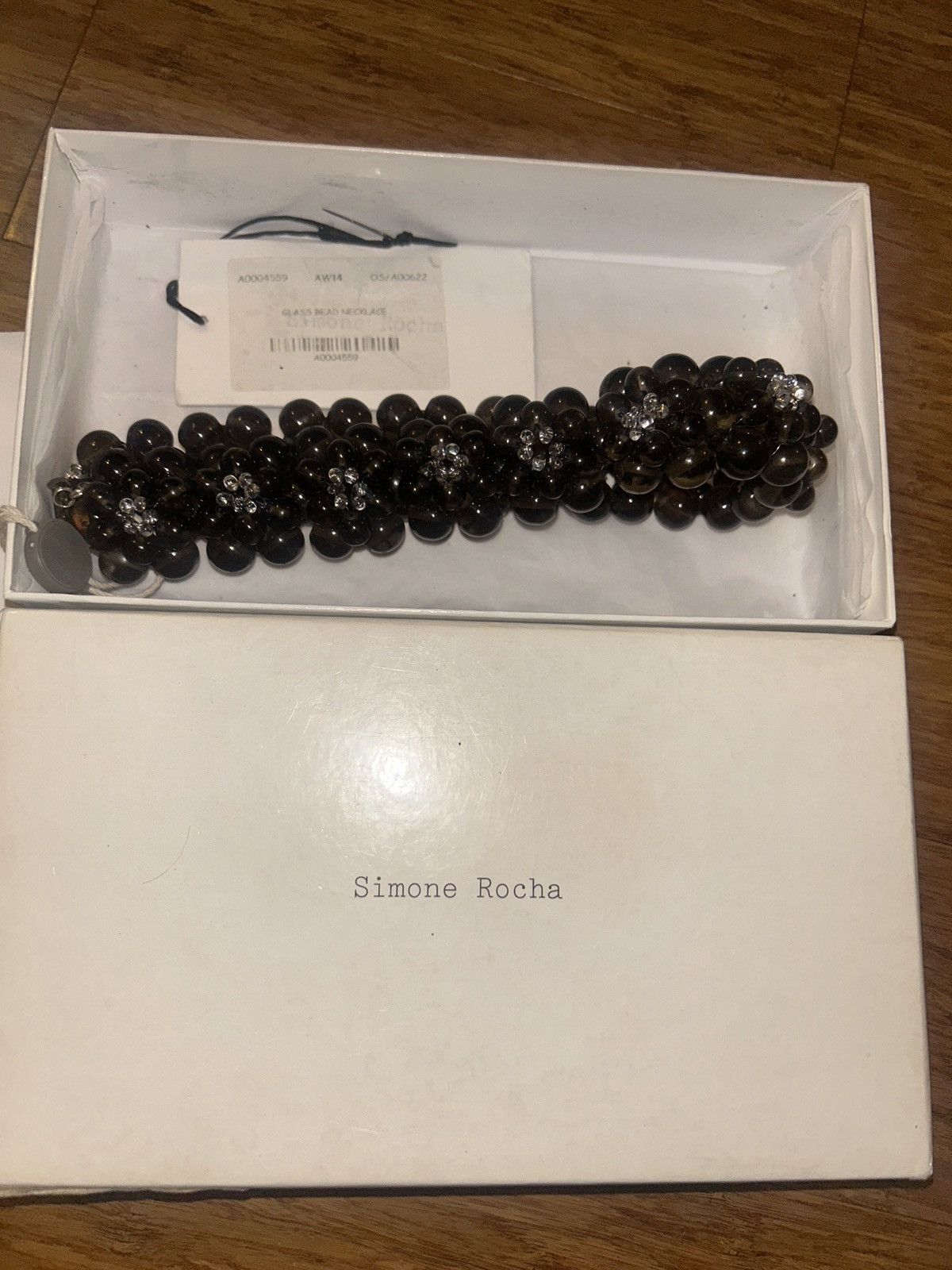 Simone Rocha Simone Rocha ‘Smoke’ Glass Beaded Flower Choker Necklace Size ONE SIZE - 3 Thumbnail