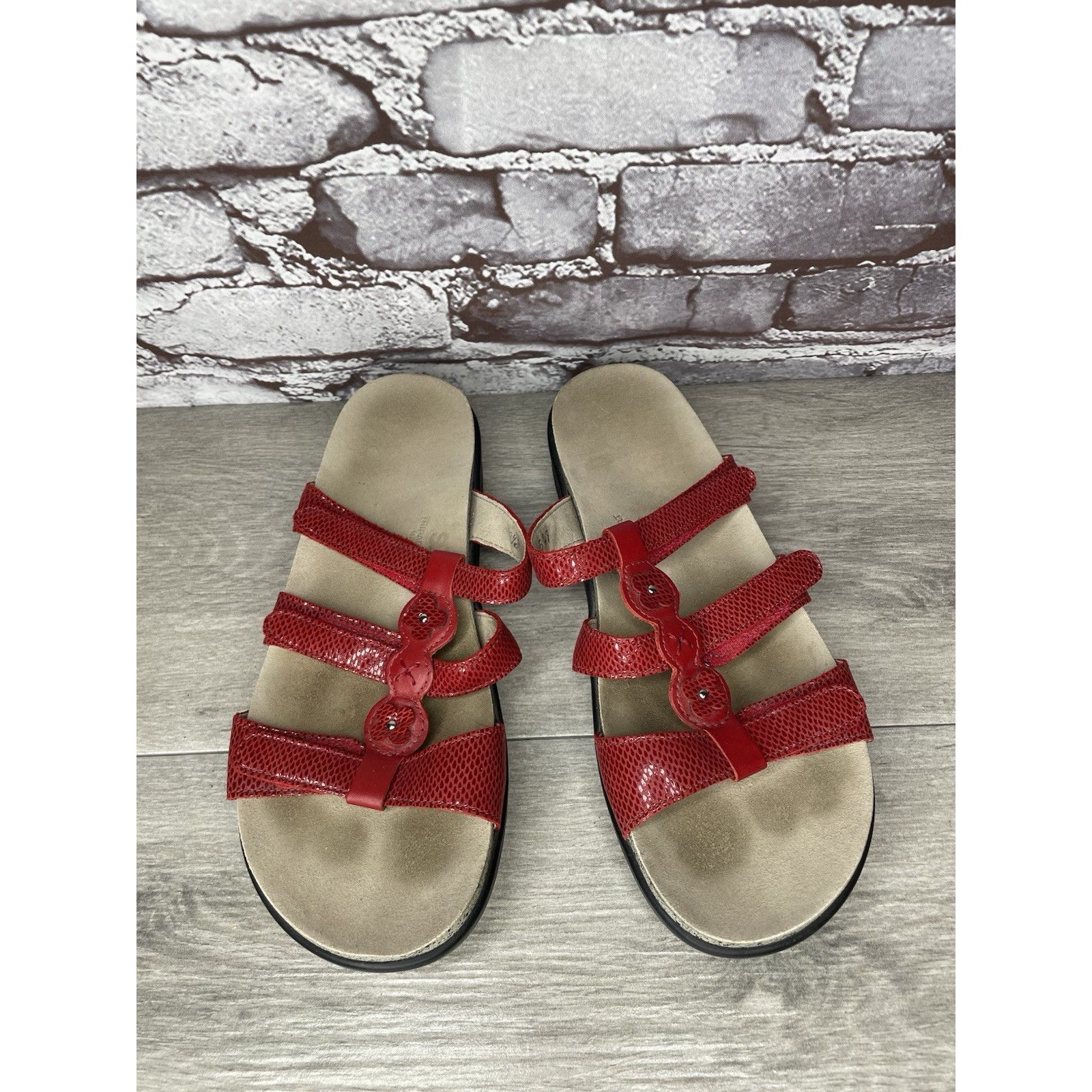 Other SAS Naples Red Leather Snakeskin Embossed 3 Strap Sandals Wo Size US 9.5 / IT 39.5 - 12 Thumbnail