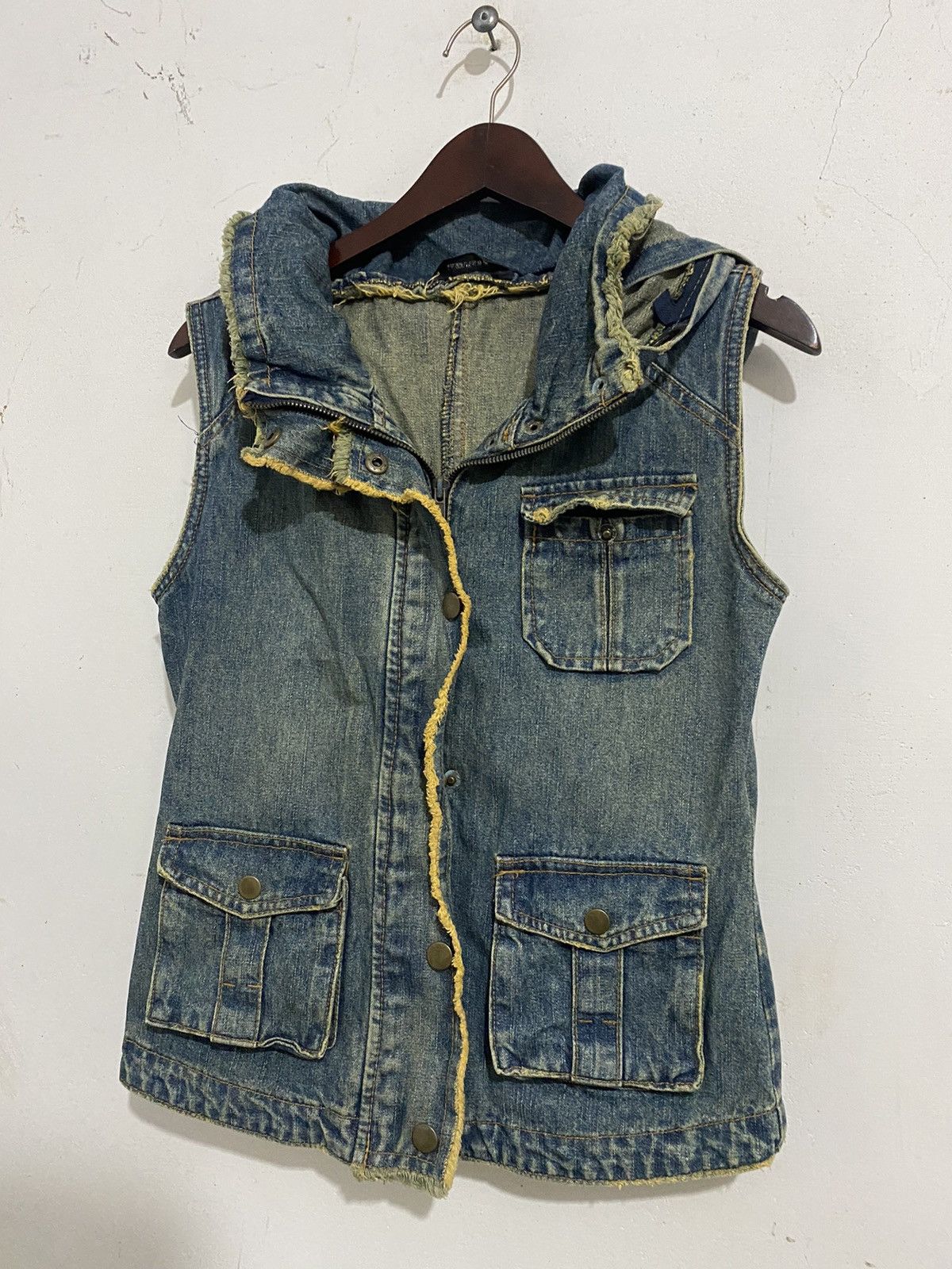 If Six Was Nine 💸BINDINGOFFER💸Vest bono styled denim ifsixwasnine goa styled Size US S / EU 44-46 / 1 - 2 Thumbnail