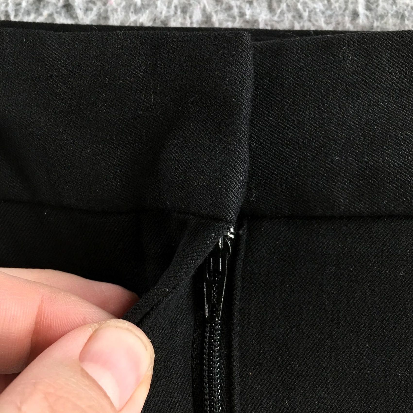 Talbots Talbots Dress Pants Womens 6P Black Straight Leg Trouser Zip Fly Work Slacks Size 28" / US 6 / IT 42 - 5 Thumbnail