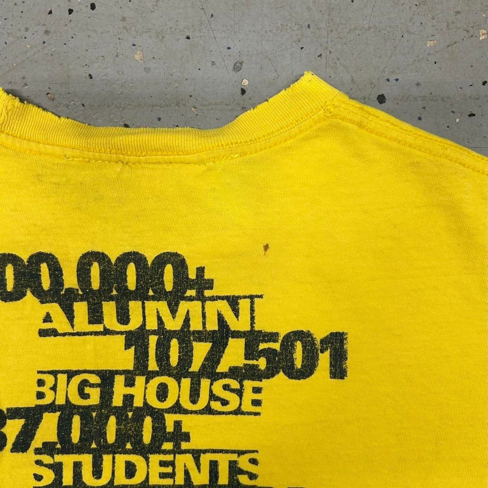 Nike 2006 Michigan Wolverines yellow and black Nike t-shirt Size US M / EU 48-50 / 2 - 8 Thumbnail