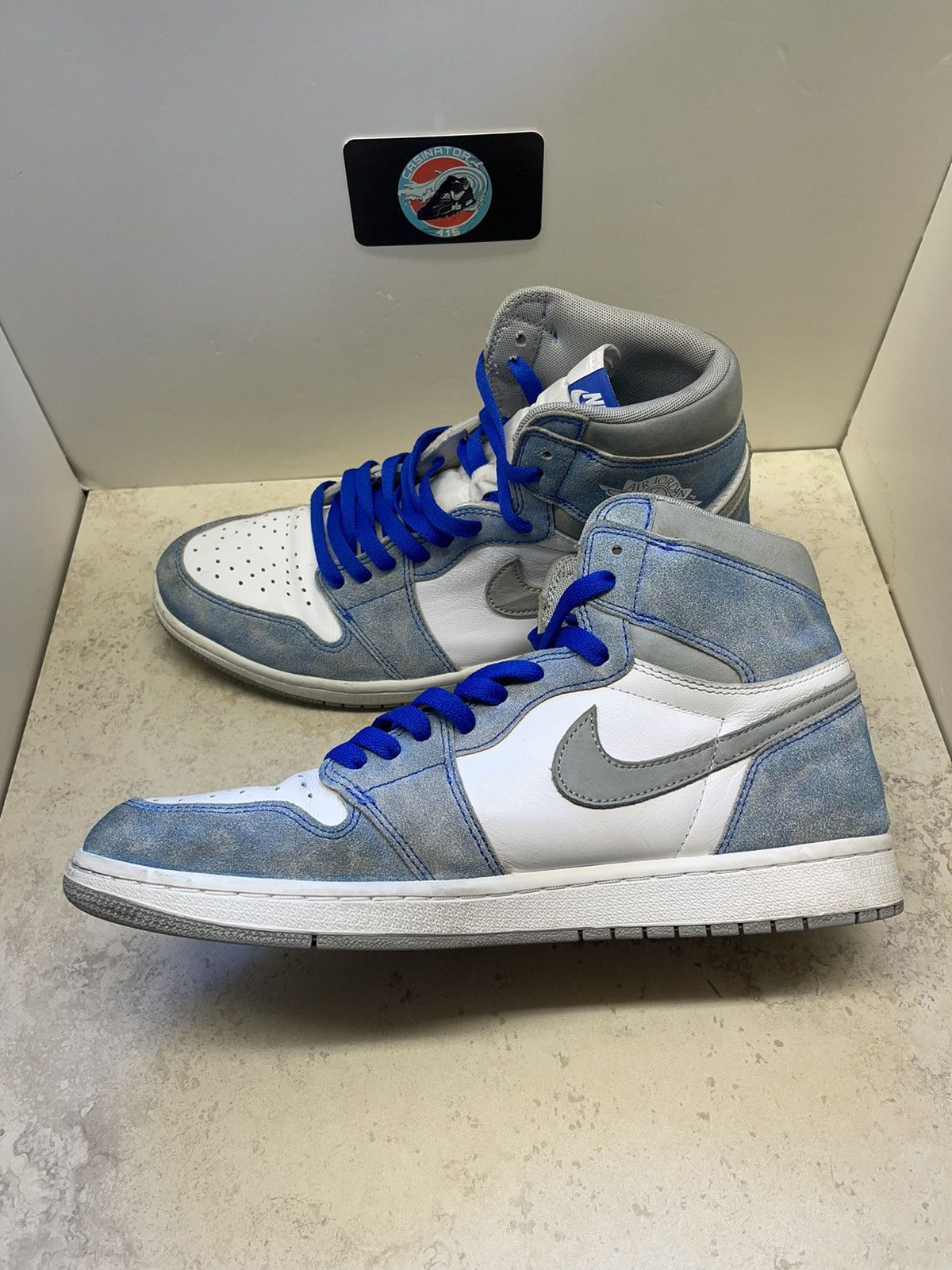 Jordan Brand Size 11.5 - Jordan 1 Retro OG High Hyper Royal 555088-402 Size US 11.5 / EU 44-45 - 5 Thumbnail