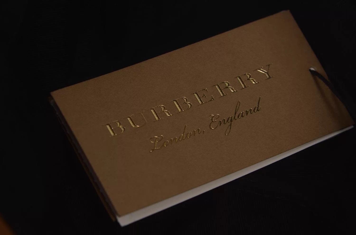 Burberry Burberry Hat with Tags Size ONE SIZE - 3 Thumbnail
