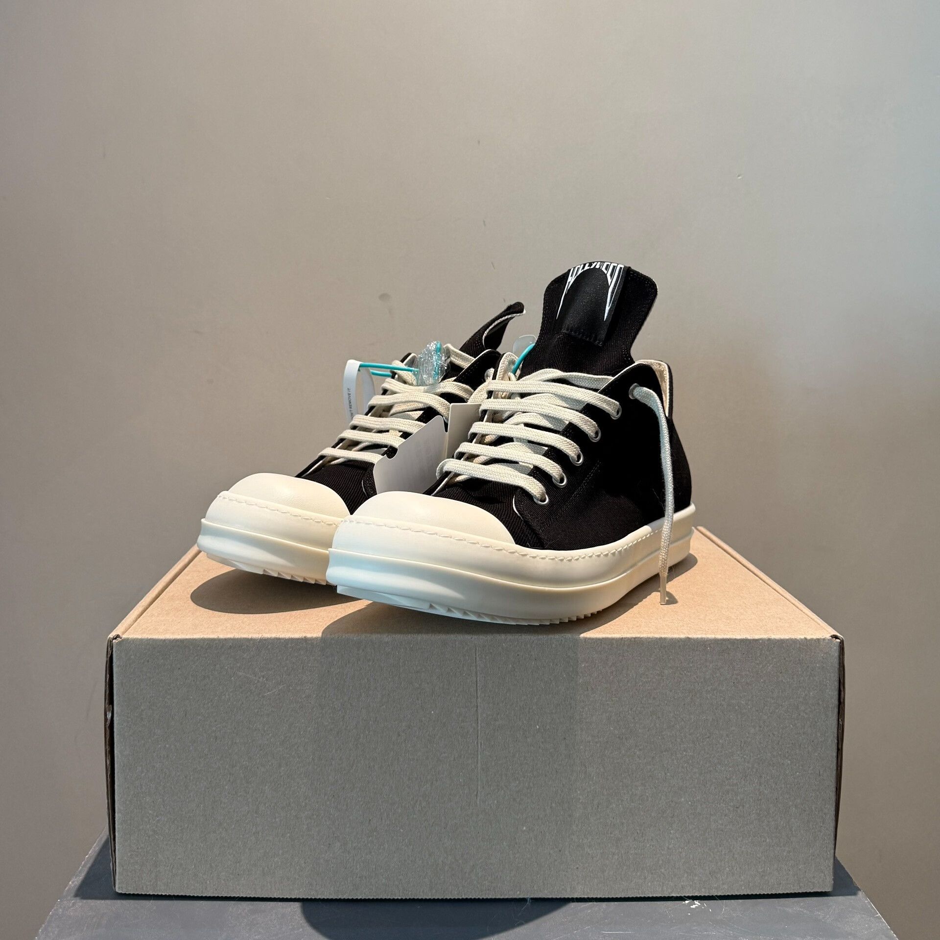 Rick Owens Rick Owens Low Top Street Sneakers Size US 10 / EU 43 - 1 Thumbnail