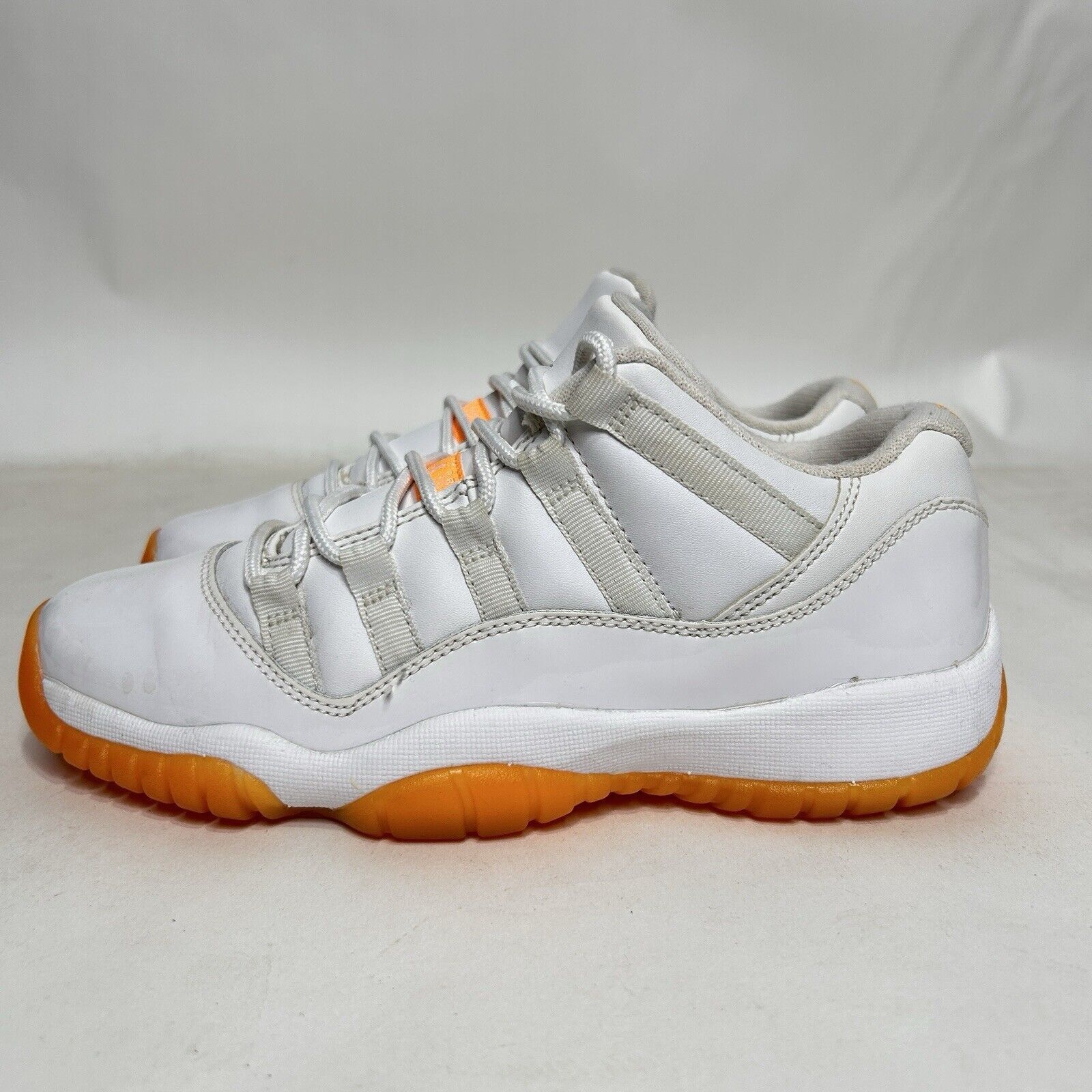 Nike Nike Shoes Air Jordan 11 Retro Low GS “Citrus” 2024 Size US 7 / IT 37 - 6 Thumbnail