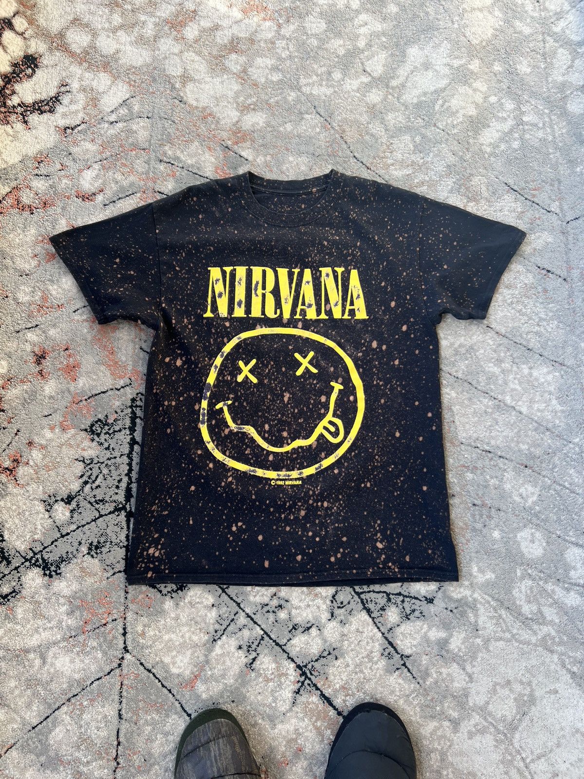 image of Vintage Nirvana 1992 T-Shirt Kurt Cobain, Men's (Size Medium)