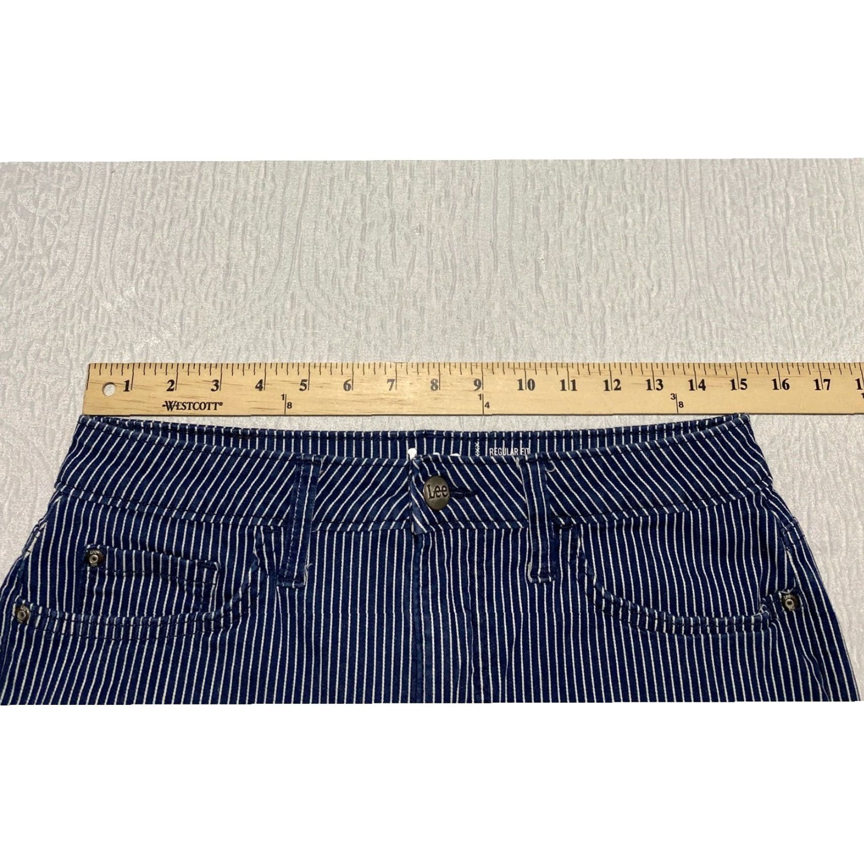 Lee Lee Shorts Women's Size 30 Blue Stripe Mid Rise Railroad Dark Wash Size 30" / US 8 / IT 44 - 5 Thumbnail
