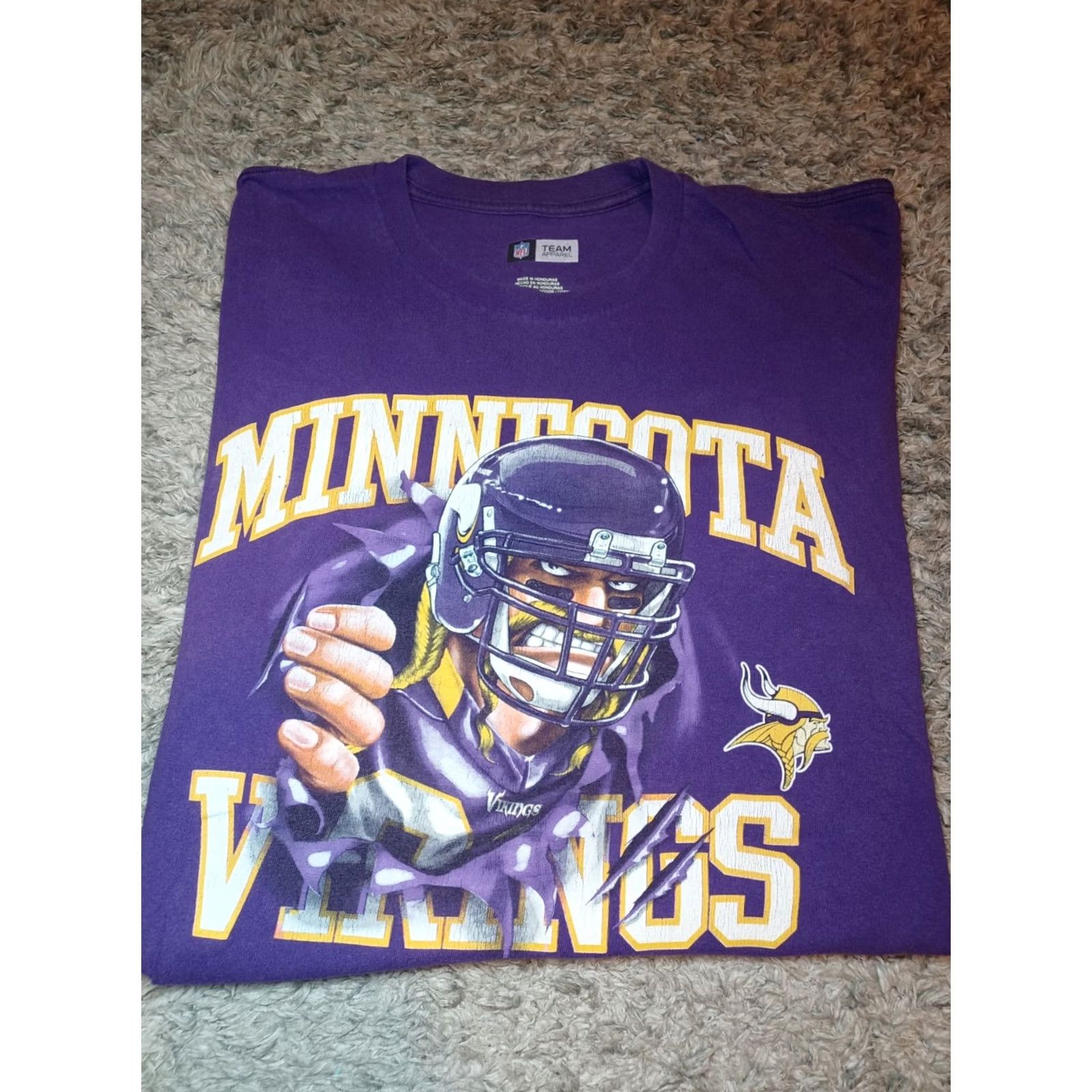 NFL VINTAGE Minnesota Vikings NFL Team Apparel Purple Tee Shirt Y2k 2000s XL Mens Size US XL / EU 56 / 4 - 2 Thumbnail