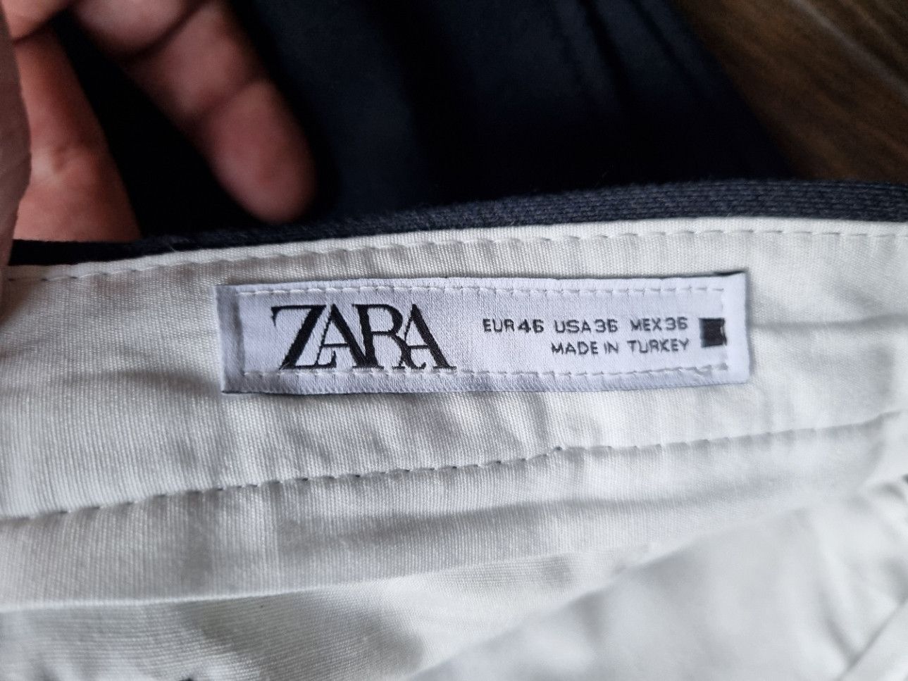 Zara navy tapered viscose suit trouser, BNWT Size 36R - 2 Thumbnail