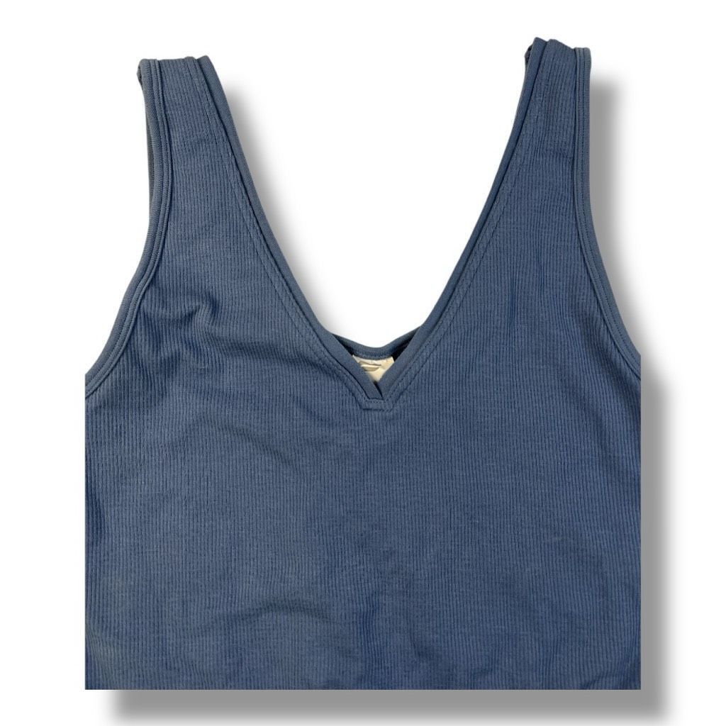 Other Fabletics Blue Cloud Seamless V-Neck Crop Tank Top Size Medi Size M / US 6-8 / IT 42-44 - 2 Thumbnail