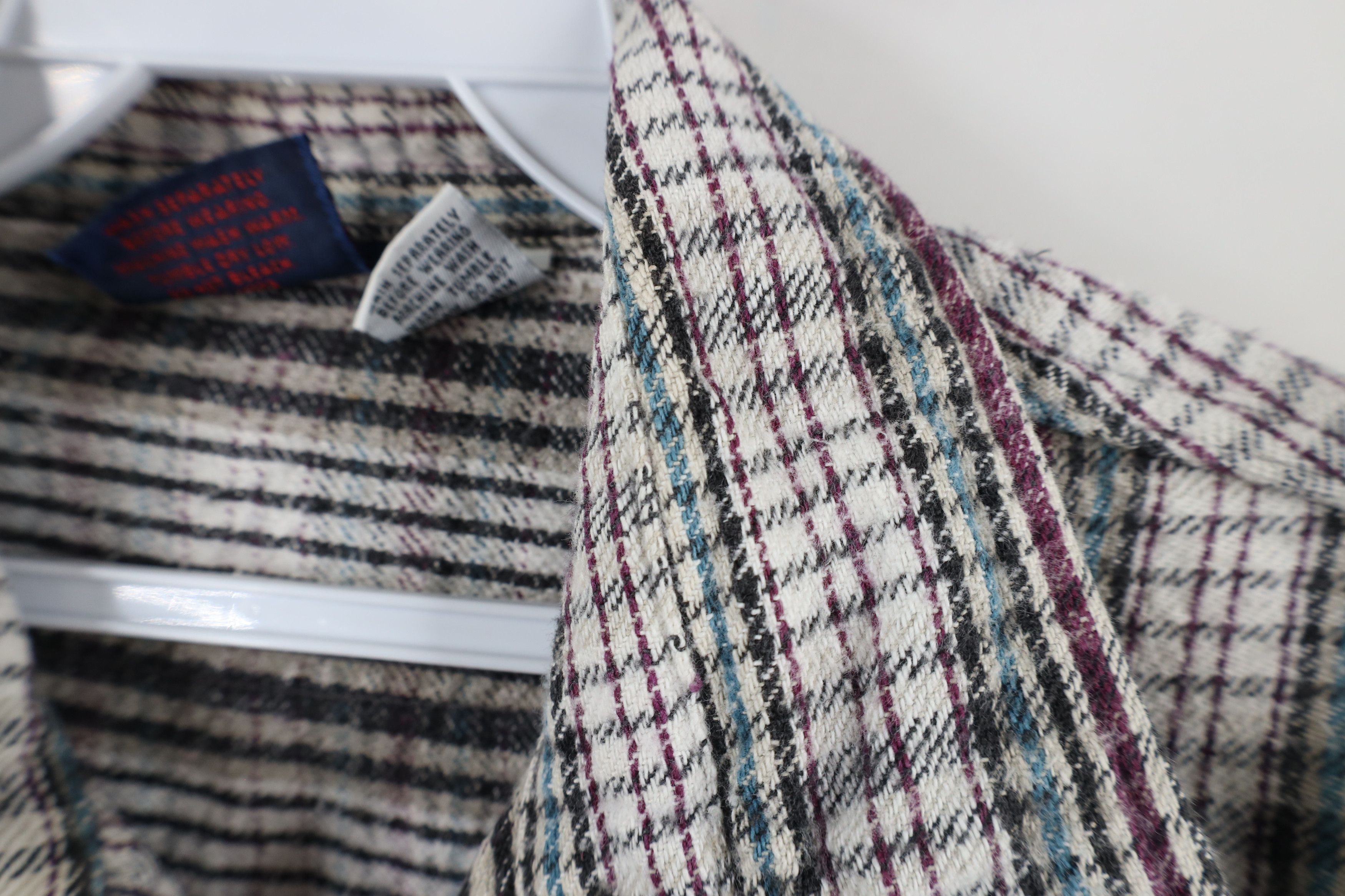 Vintage Vintage 90s Streetwear Heavyweight Button Shirt Plaid Size US M / EU 48-50 / 2 - 8 Thumbnail