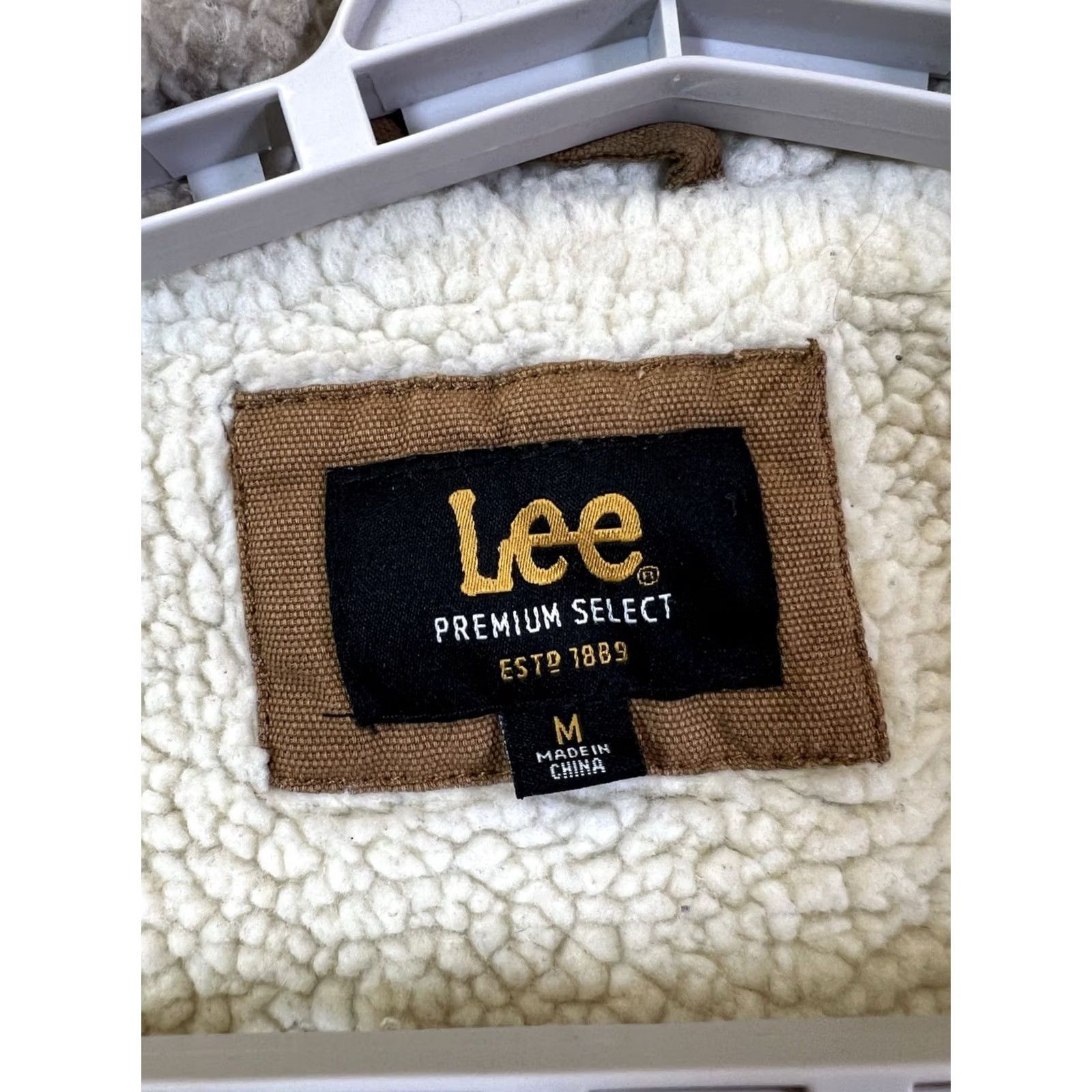 Lee Lee Premium Select Vest Full Zip Insulated Sherpa Lined Brown M Men Canvas Cotton 90s Workwear Outdoors Holiday Vintage? No Size US M / EU 48-50 / 2 - 5 Thumbnail