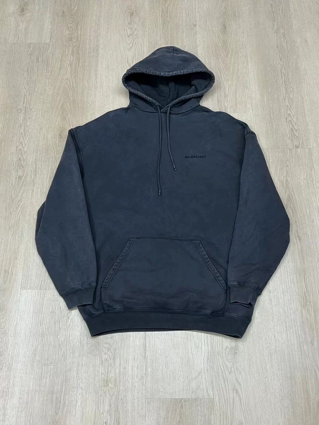 Balenciaga Balenciaga Gray Embroidered Hoodie XS Size US XS / EU 42 / 0 - 1 Thumbnail