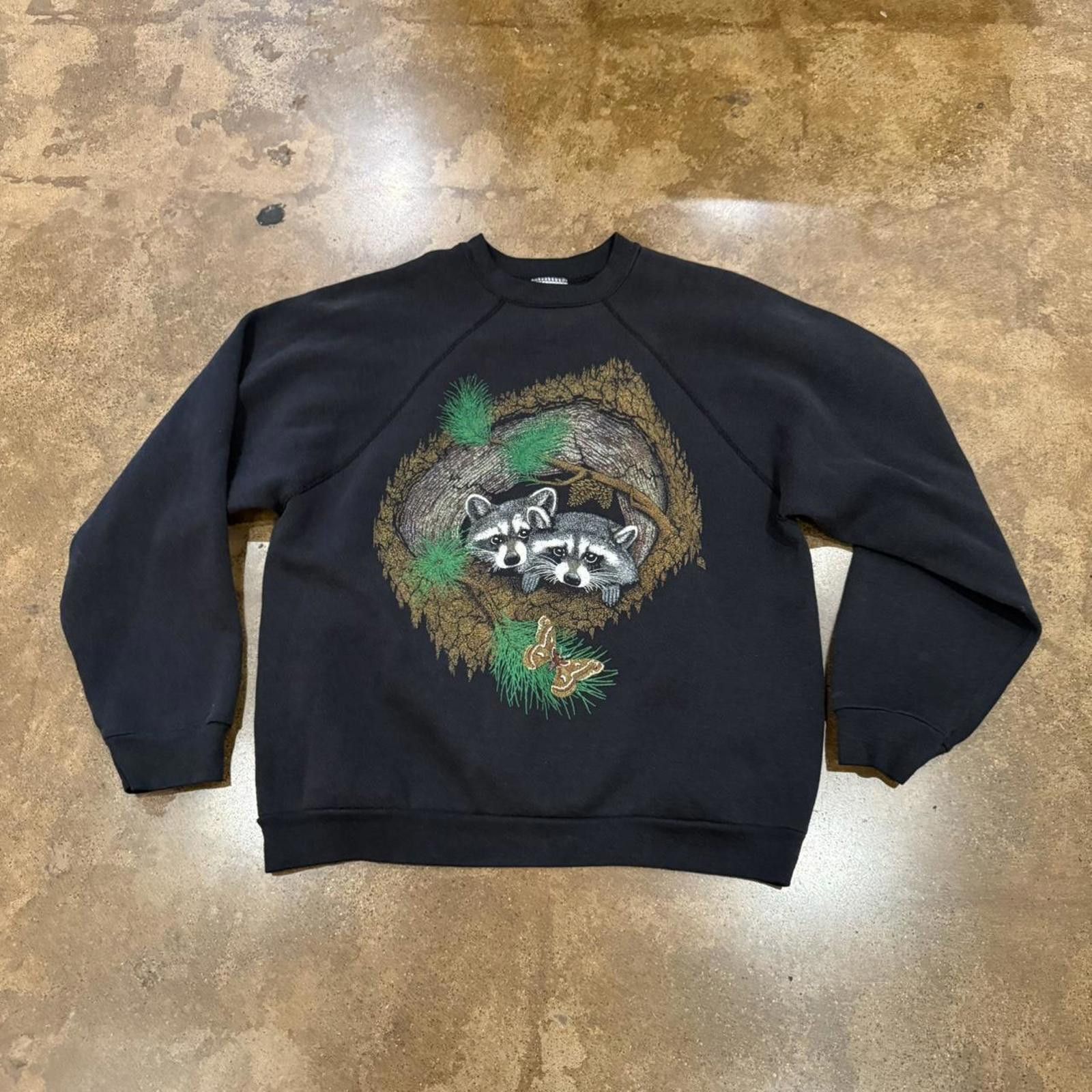 Other Black Vintage Racoons in Tree Sweatshirt Size L / US 10 / IT 46 - 2 Thumbnail