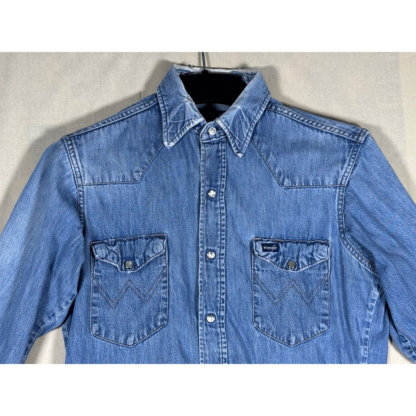 Wrangler Wrangler ProGear Denim Western Shirt USA Made 15x33 Long Size US M / EU 48-50 / 2 - 13 Thumbnail