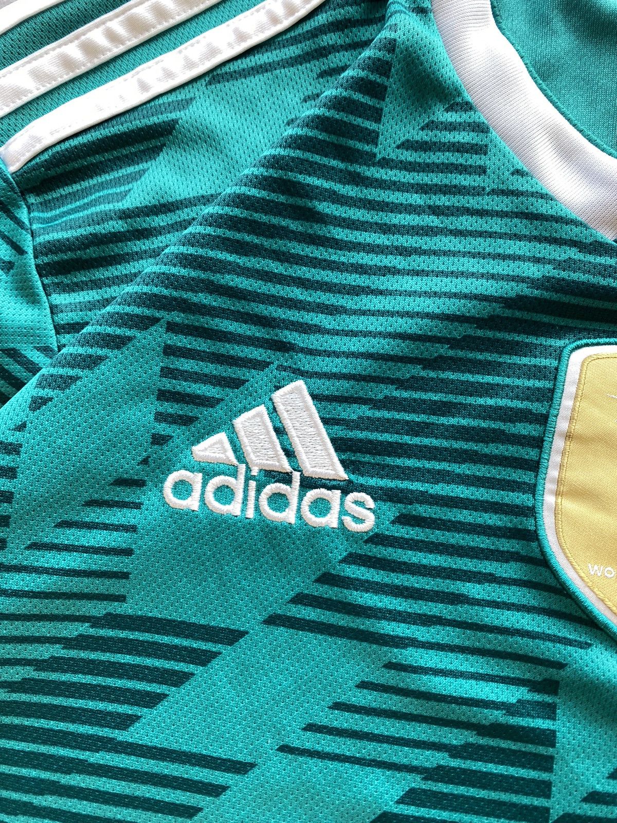 Adidas × Vintage Adidas Germany Soccer Jersey 2014 World Cup Champion Patch Size US M / EU 48-50 / 2 - 4 Thumbnail