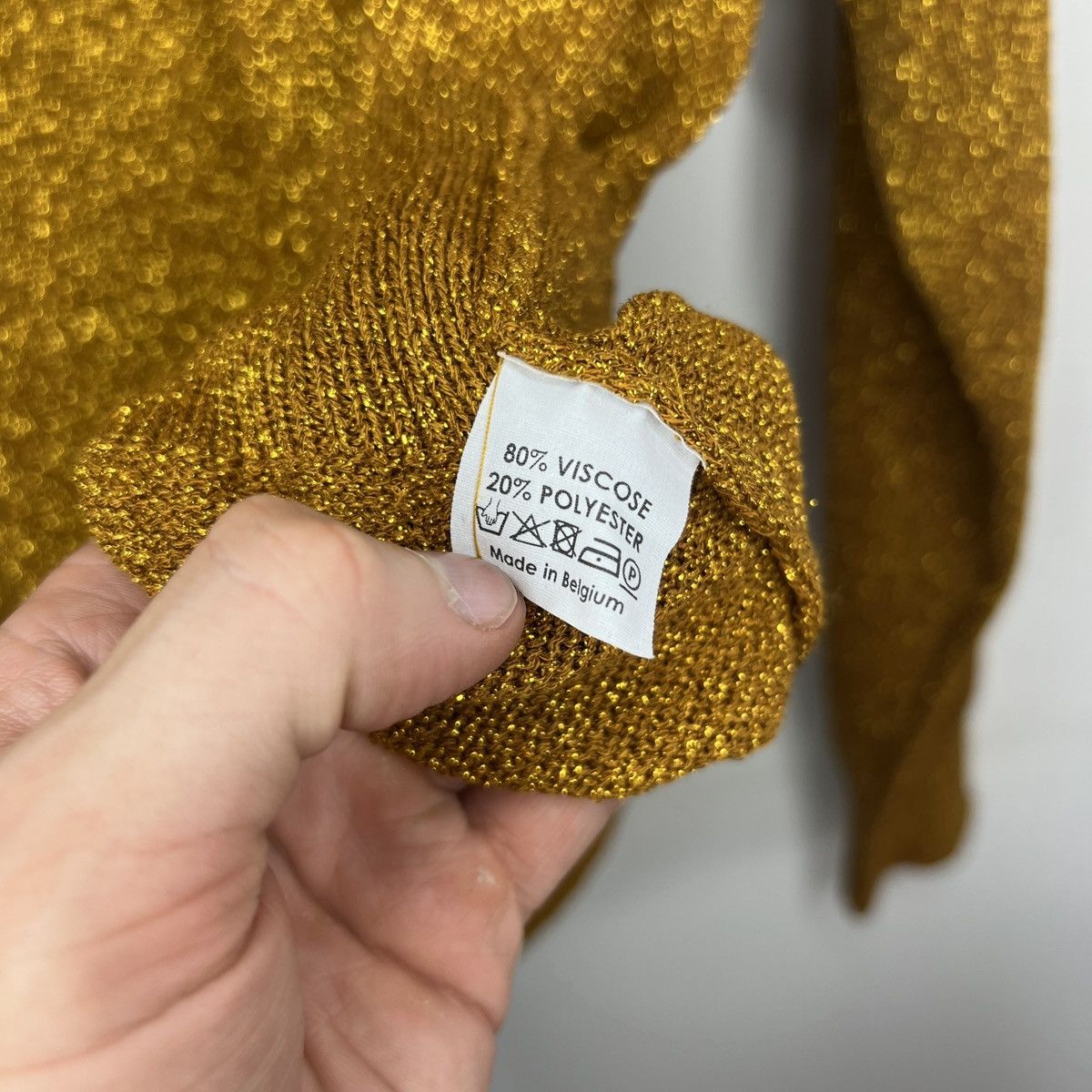 Dries Van Noten Dries Van Noten Gold Glitter Sweater Jumper Size S / US 4 / IT 40 - 7 Thumbnail