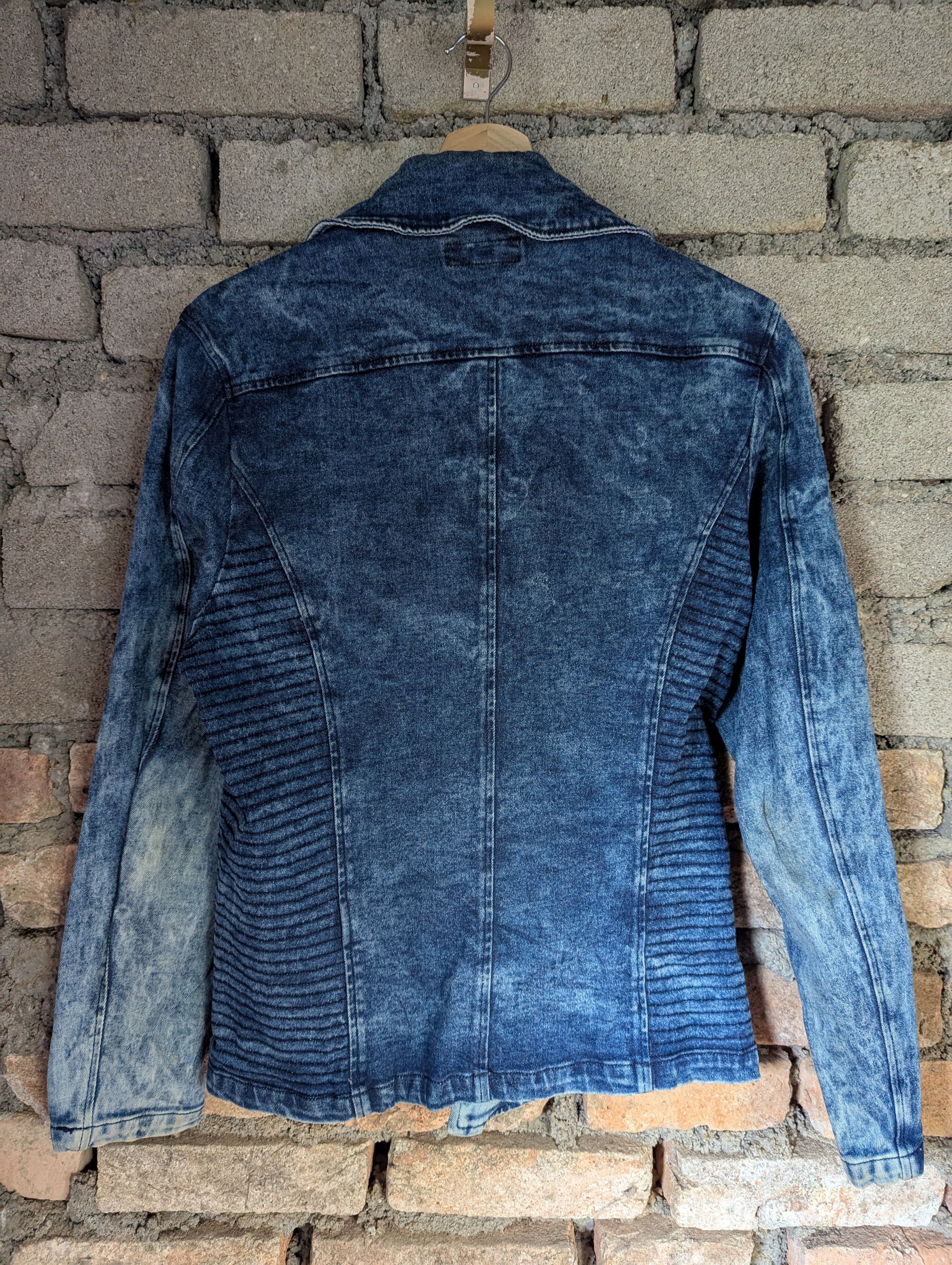 In The Attic IN THE ATTIC ASYMMETRICAL ACID WASH DENIM JACKET Size L / US 10 / IT 46 - 10 Thumbnail