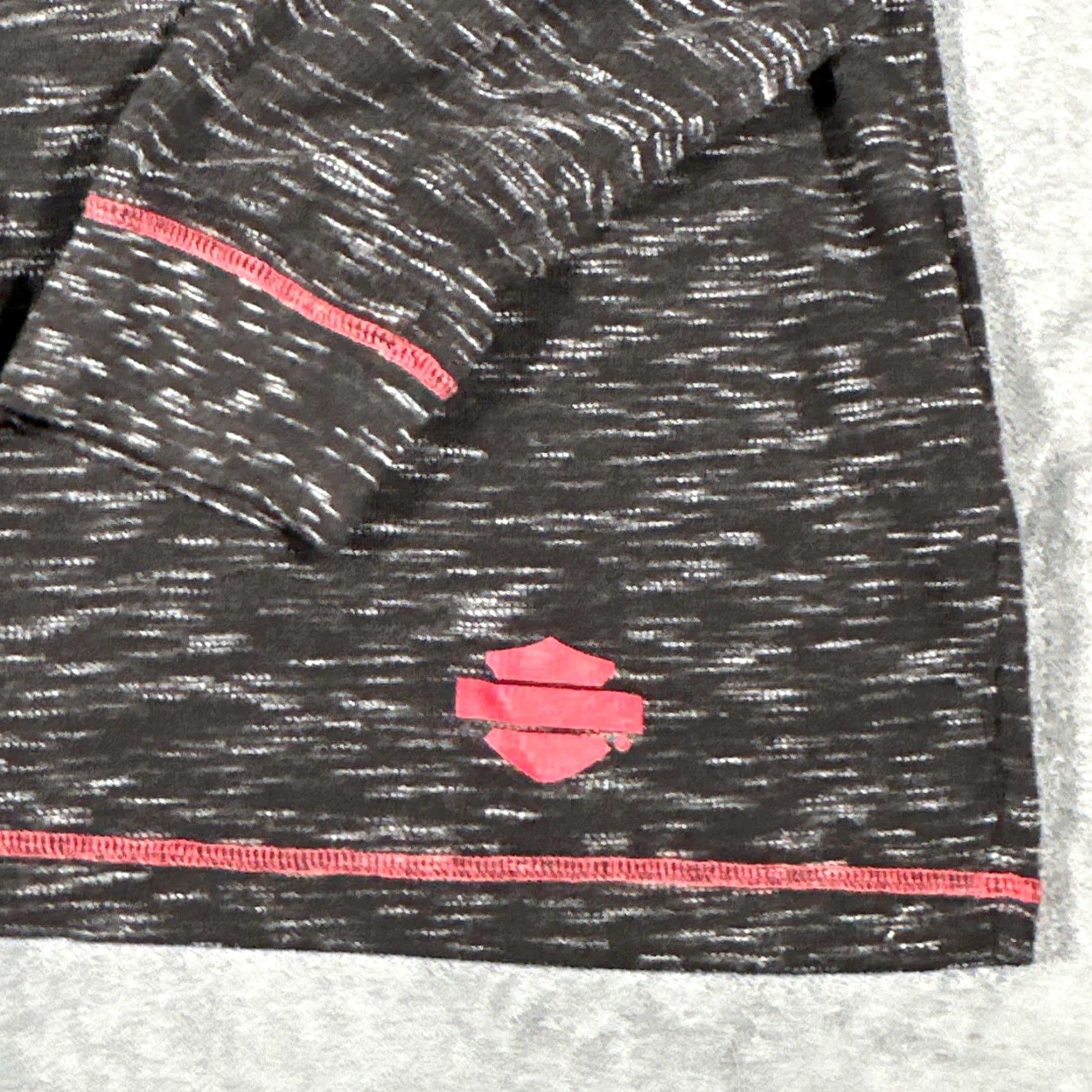 Harley Davidson Harley-Davidson Long Sleeve Shirt Mens XL Engine Graphic Pullover Motorcycle Crew Neck Black Heather White Streaks Graphic Print Men Size US XL / EU 56 / 4 - 4 Thumbnail