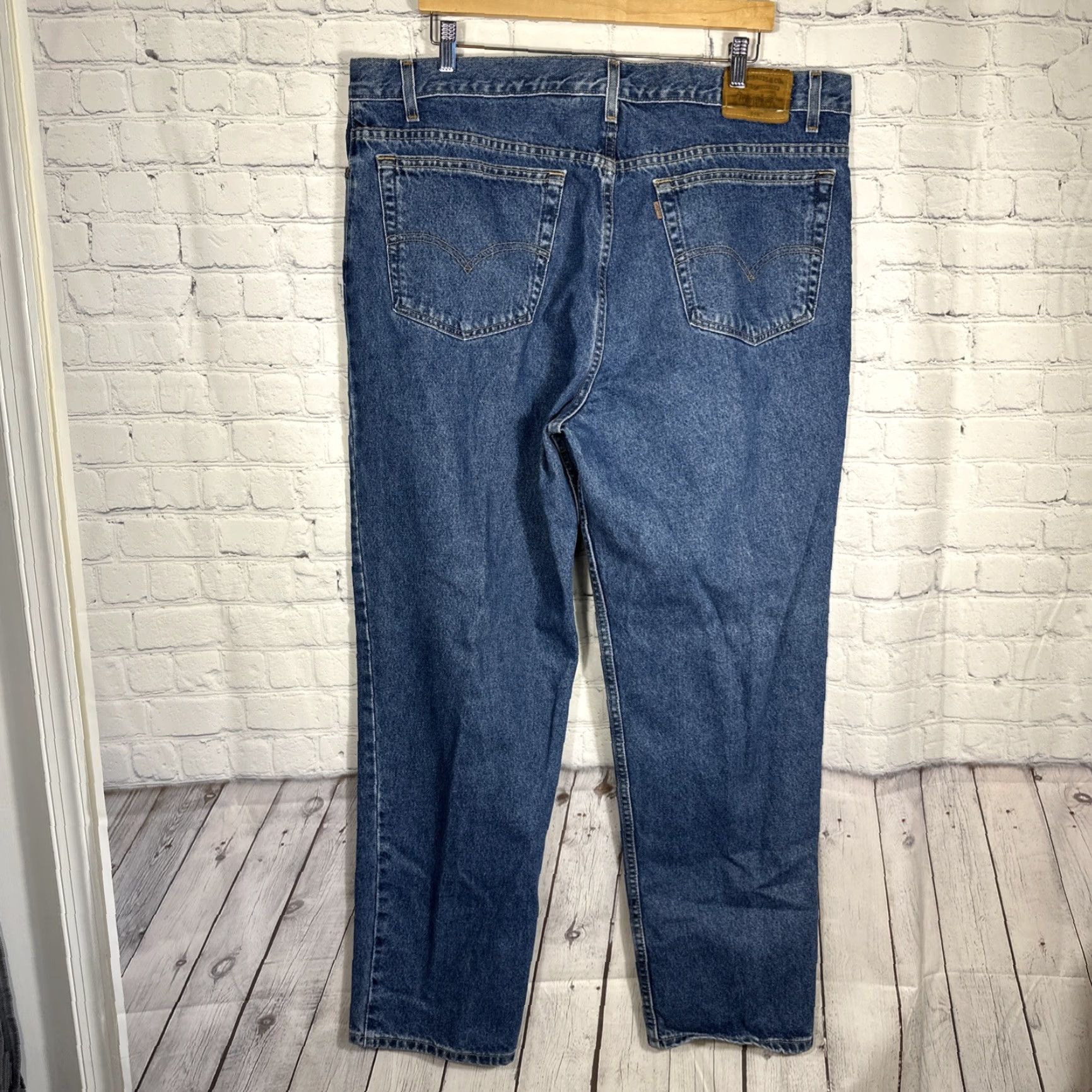 Levi's VINTAGE Levi's 540 Jeans Mens 42x32 Denim Tapered Relaxed Fit High Rise Blue 90s Y2K Logo Pockets Size US 42 / EU 58 - 7 Thumbnail