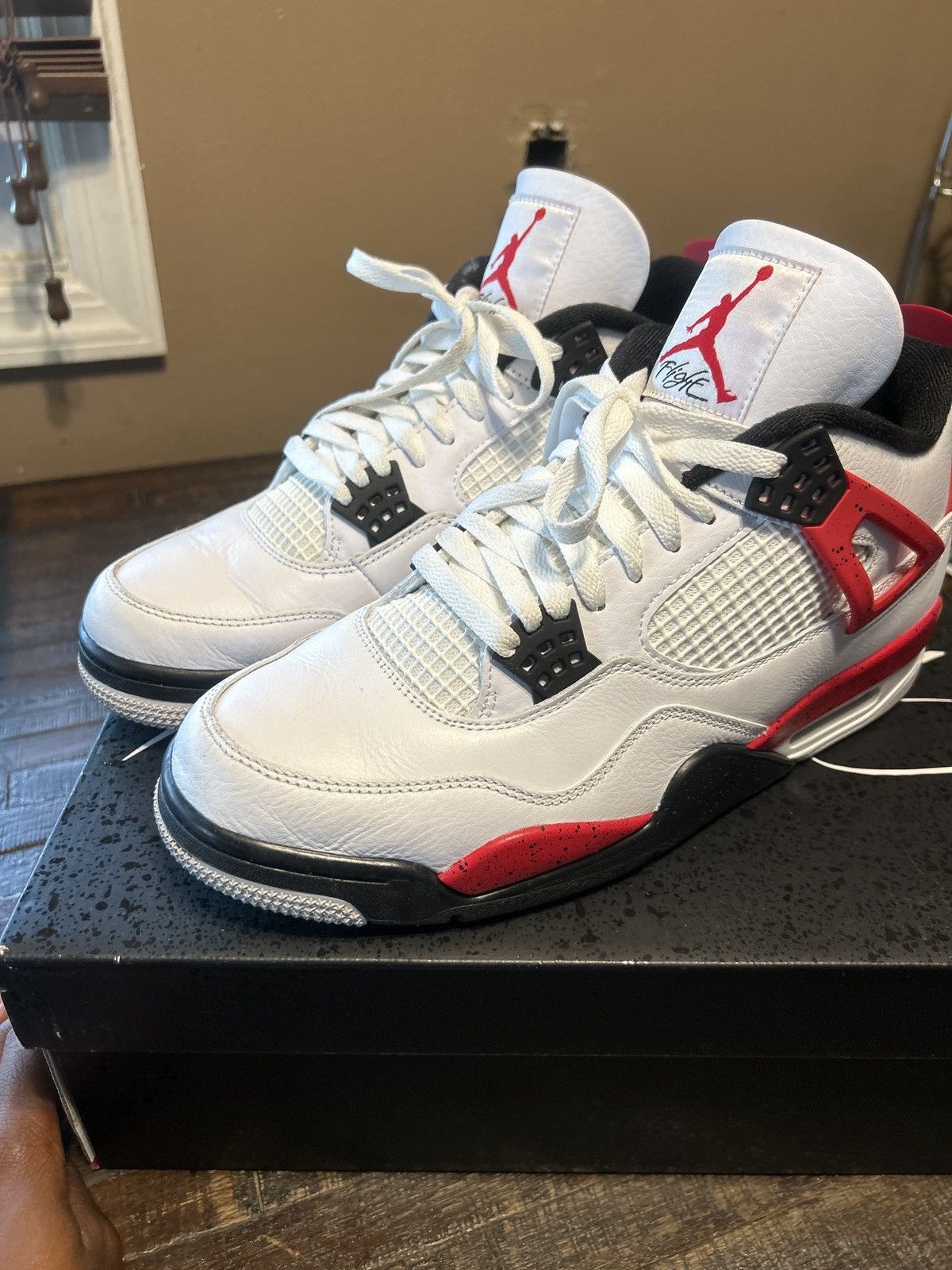 Jordan Brand Jordan 4 red cements retros Size US 10.5 / EU 43-44 - 1 Thumbnail