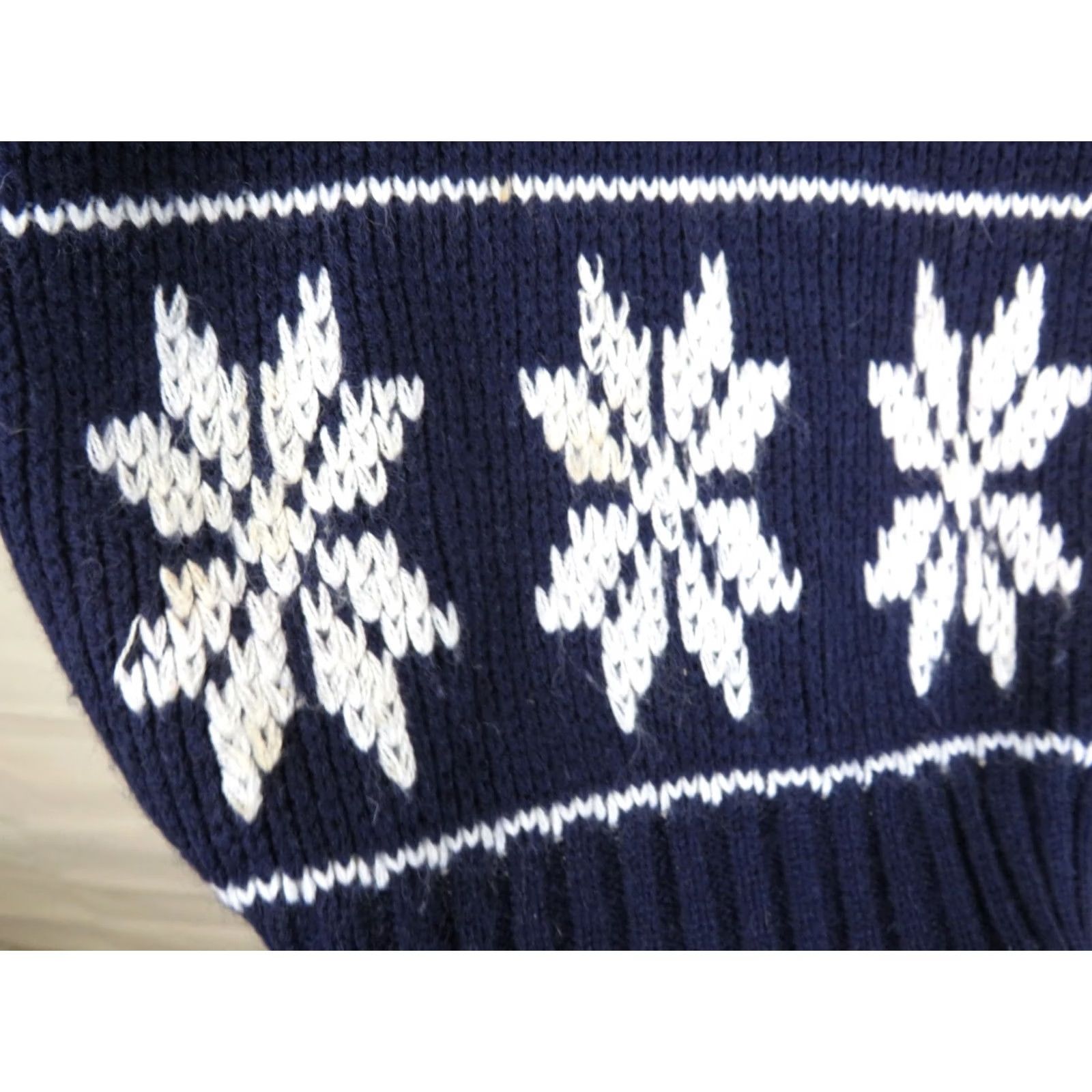 Vintage VINTAGE Snowflake Christmas Sweater Women Medium M Knit Design Retro Hobo JC Penney Size M / US 6-8 / IT 42-44 - 4 Thumbnail