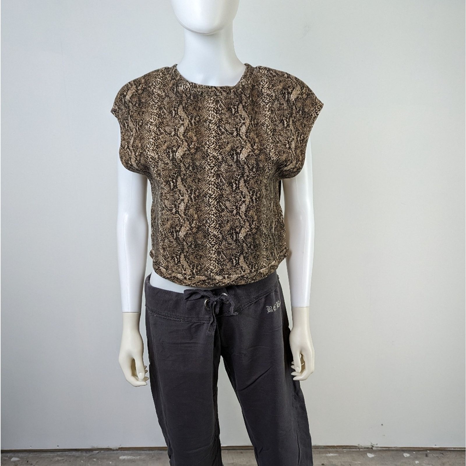 Zara Zara Trafuluc Cropped Snake Print Shirt S Size S / US 4 / IT 40 - 4 Thumbnail