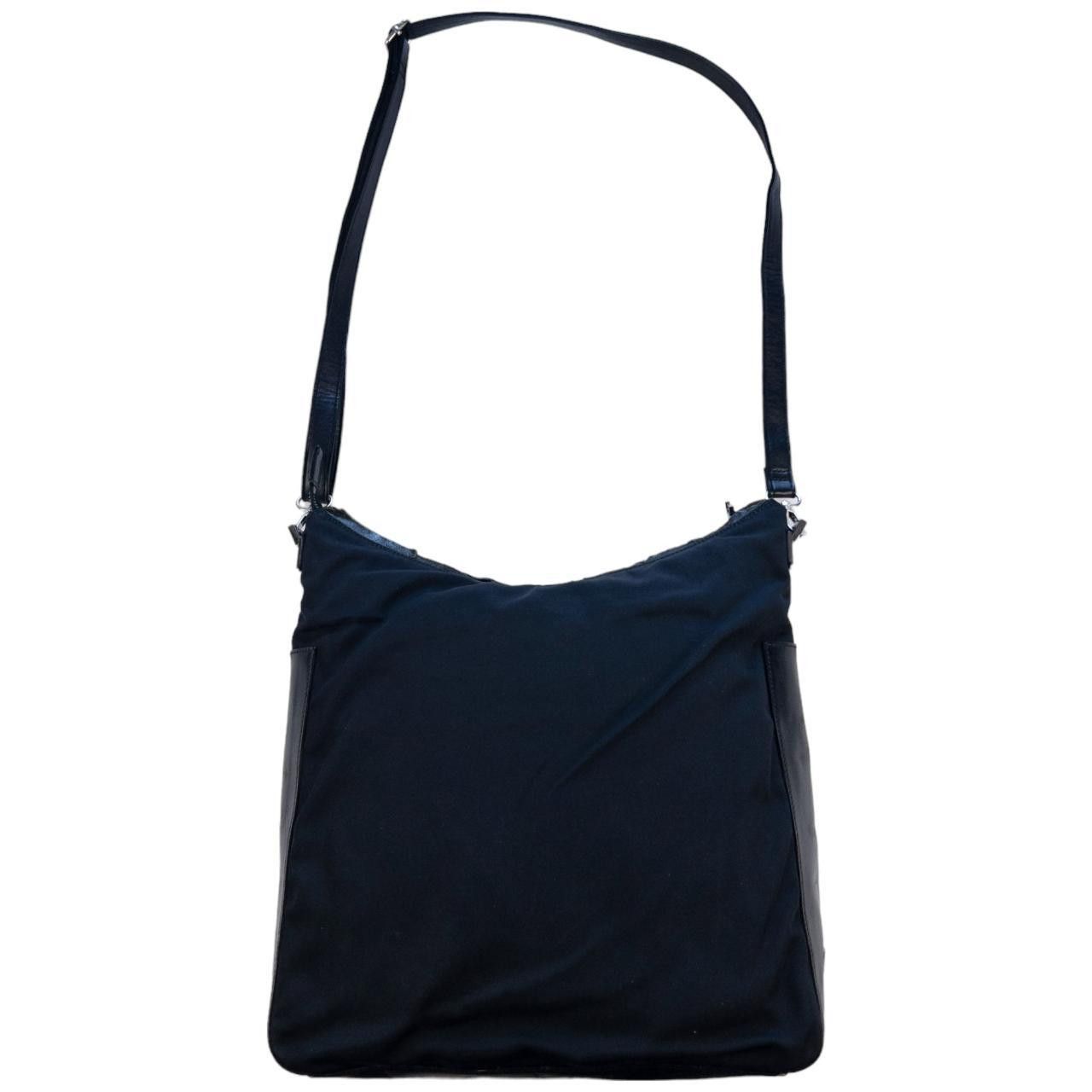 Gucci Vintage Gucci Shoulder Bag Size ONE SIZE - 2 Thumbnail