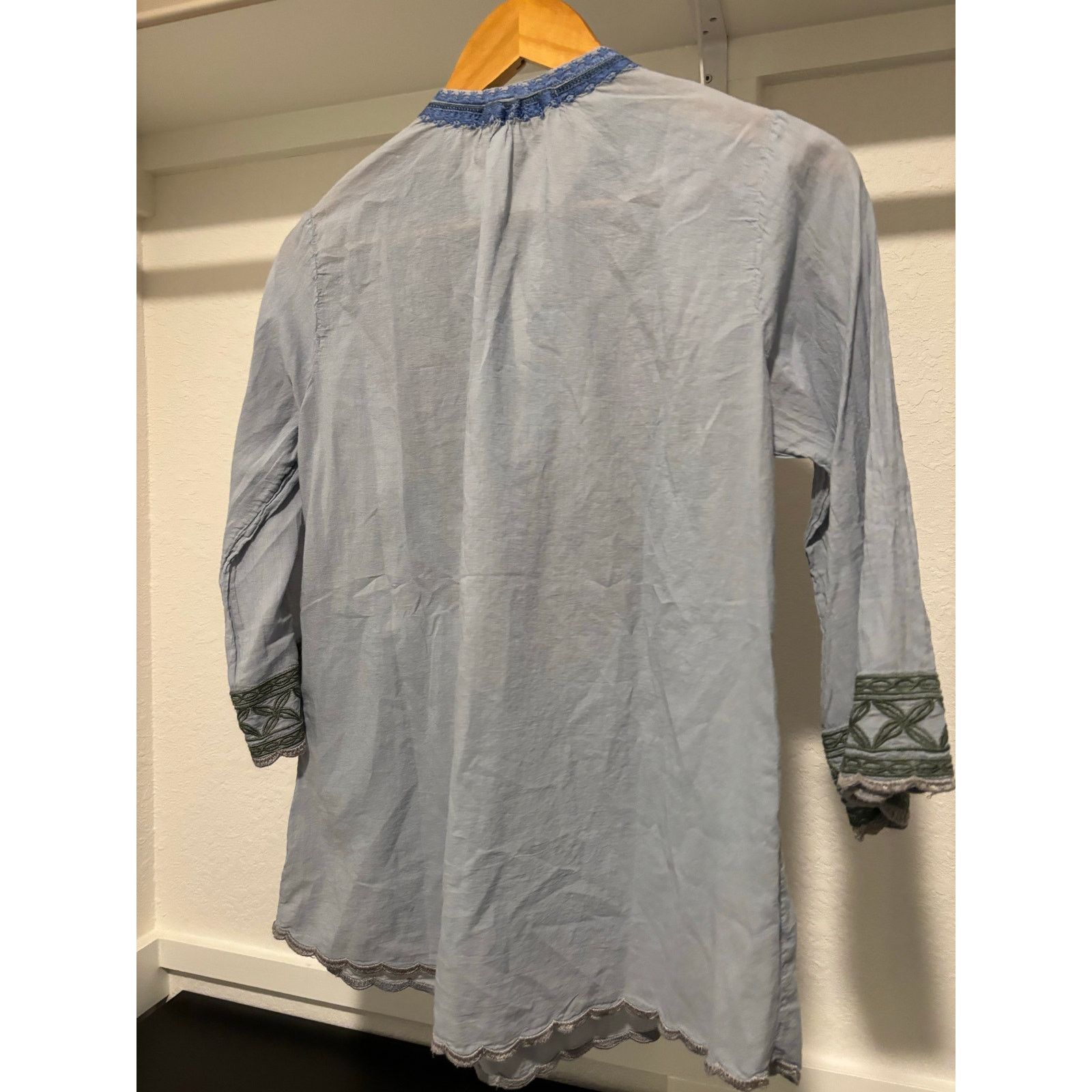 Johnny Was NWOT JOHNNY WAS Embroidered Top Sz S Size S / US 4 / IT 40 - 5 Thumbnail