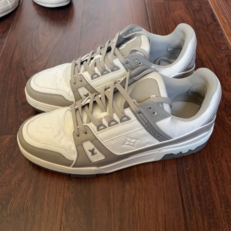 Louis Vuitton Louis Vuitton Classic Print Fashion Sneakers 0079 Size US 9 / EU 42 - 1 Thumbnail