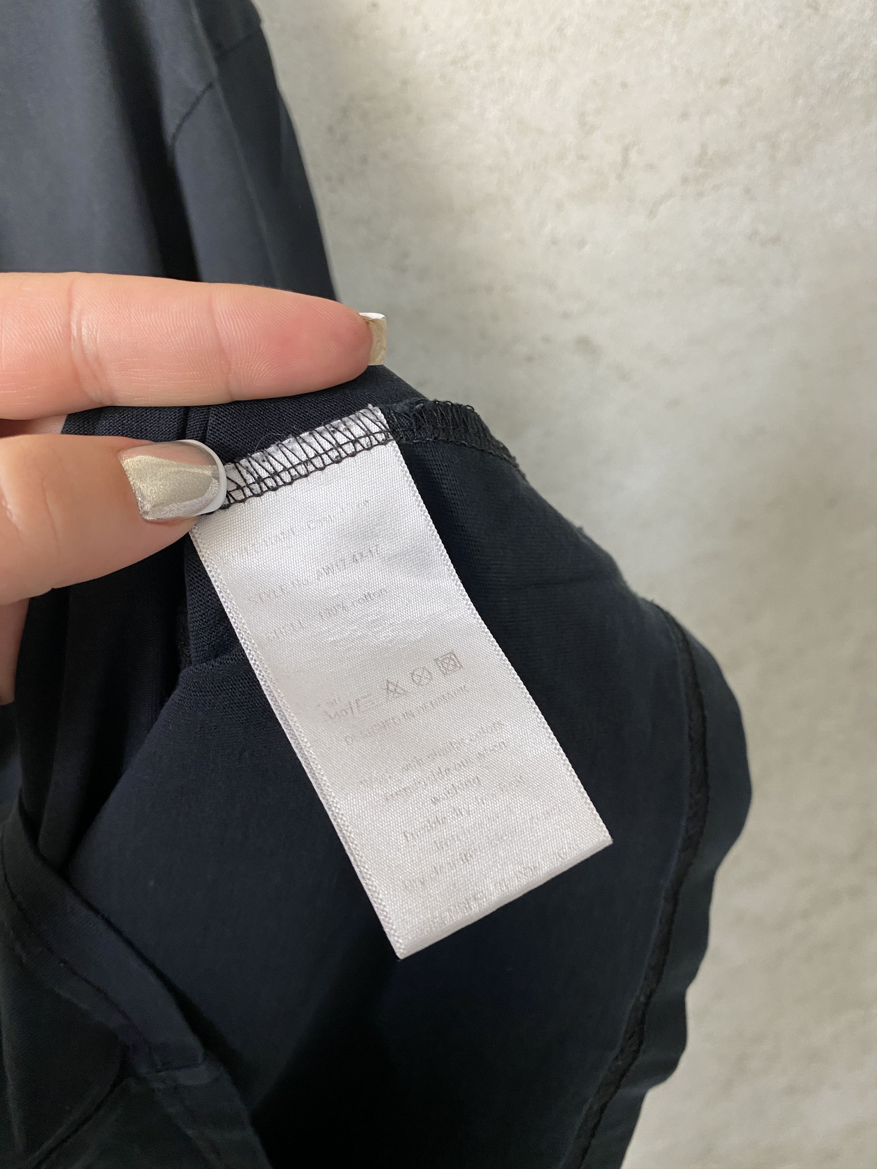 Han Kjobenhavn Han Kjobenhavn small logo t-shirt tee casual skate Size US L / EU 52-54 / 3 - 4 Thumbnail