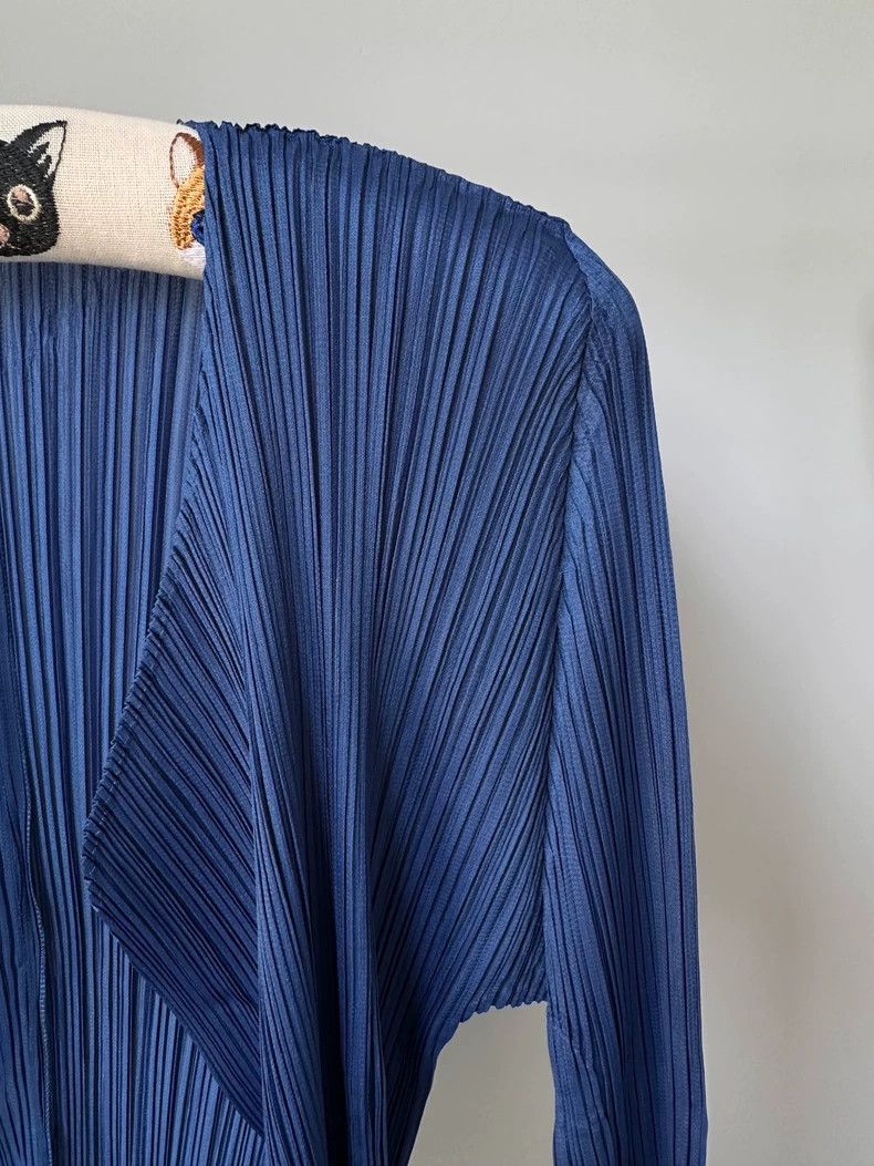 Issey Miyake Issey Miyake size:3 A dark blue pleated cardigan Size XS / US 0-2 / IT 36-38 - 3 Thumbnail