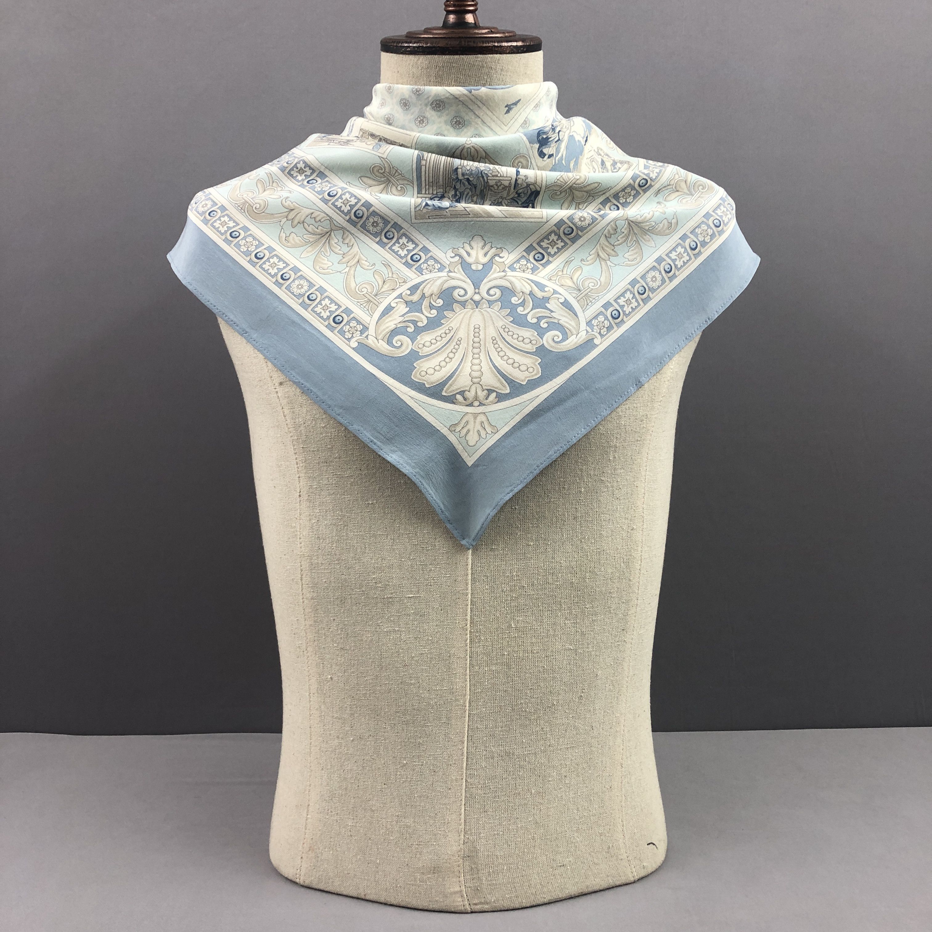 Other × Vintage Vintage Liola SILK Scarf Twill Stole Wraps Scarves Size ONE SIZE - 4 Thumbnail