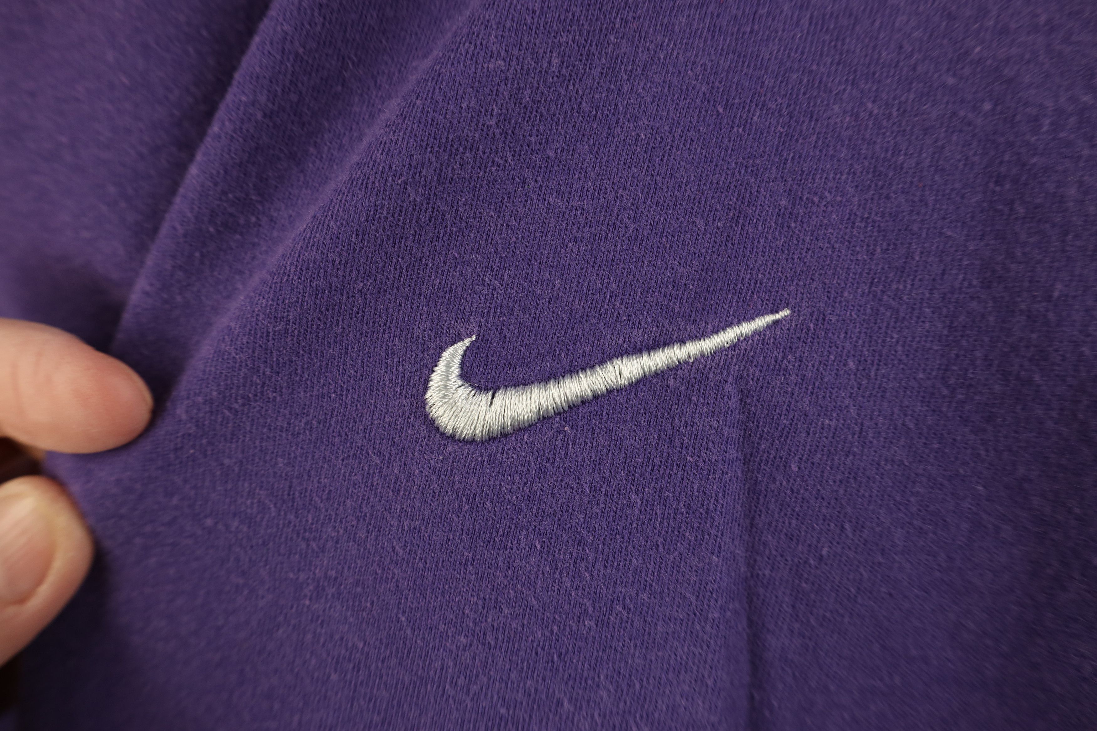 Nike Vintage Y2K Nike Scott Mini Swoosh Short Sleeve T-Shirt Size US M / EU 48-50 / 2 - 4 Thumbnail