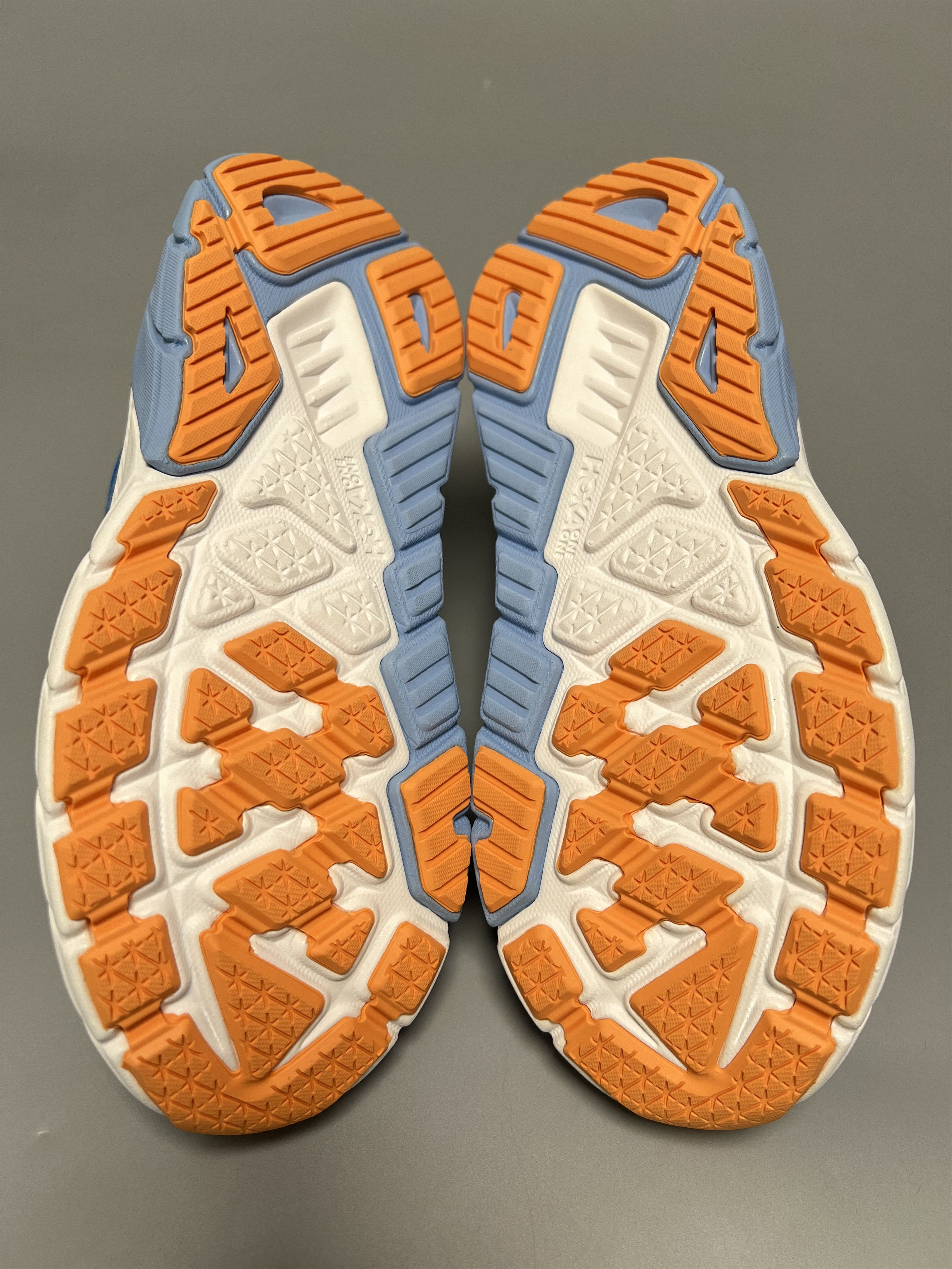 Hoka 7B Hoka One One Arahi 6 Running Shoes 1123195-AACS Size US 7 / IT 37 - 6 Thumbnail