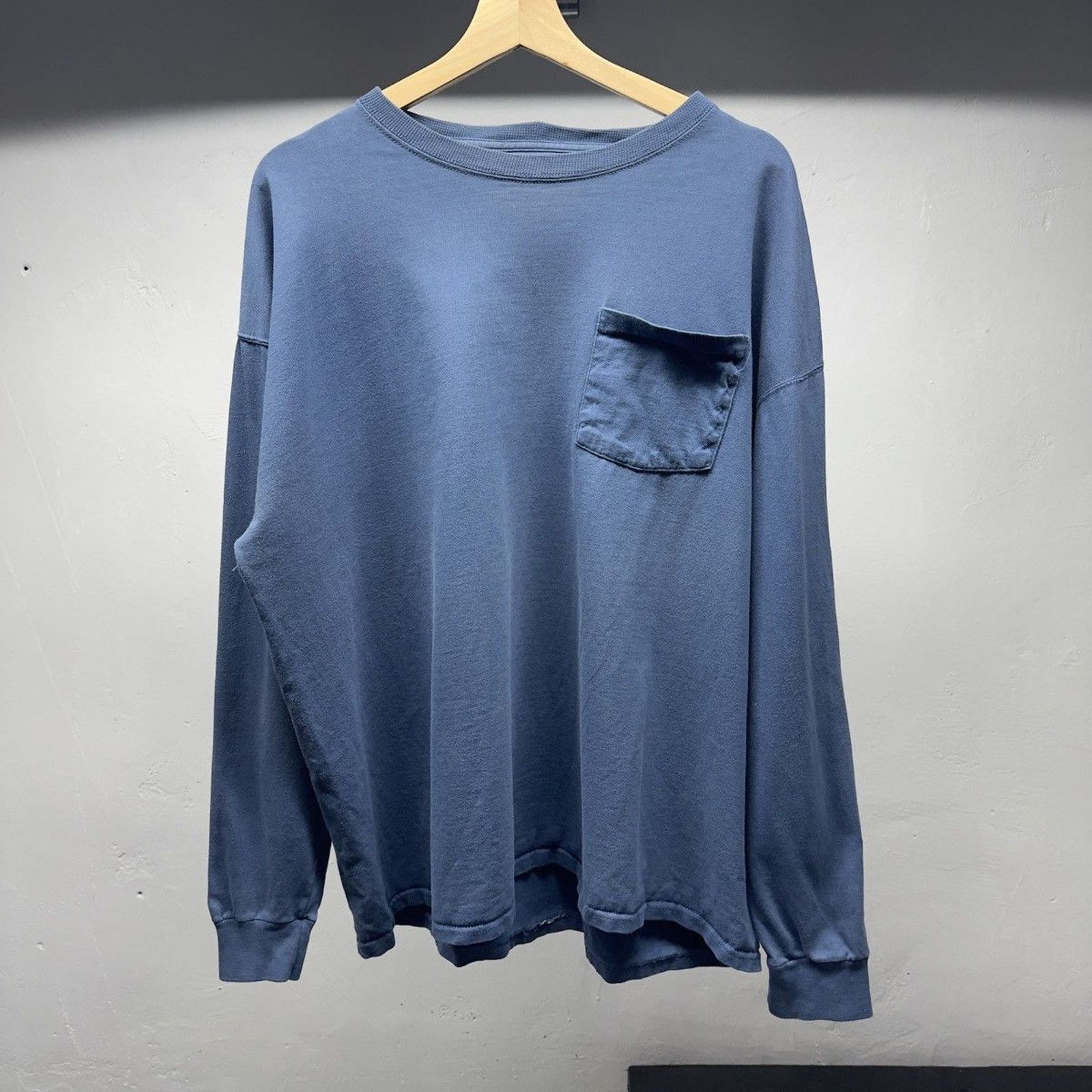 Vintage Faded Russell Athletic Blue Longsleeve Shirt ERD Grunge Size US XL / EU 56 / 4 - 1 Thumbnail