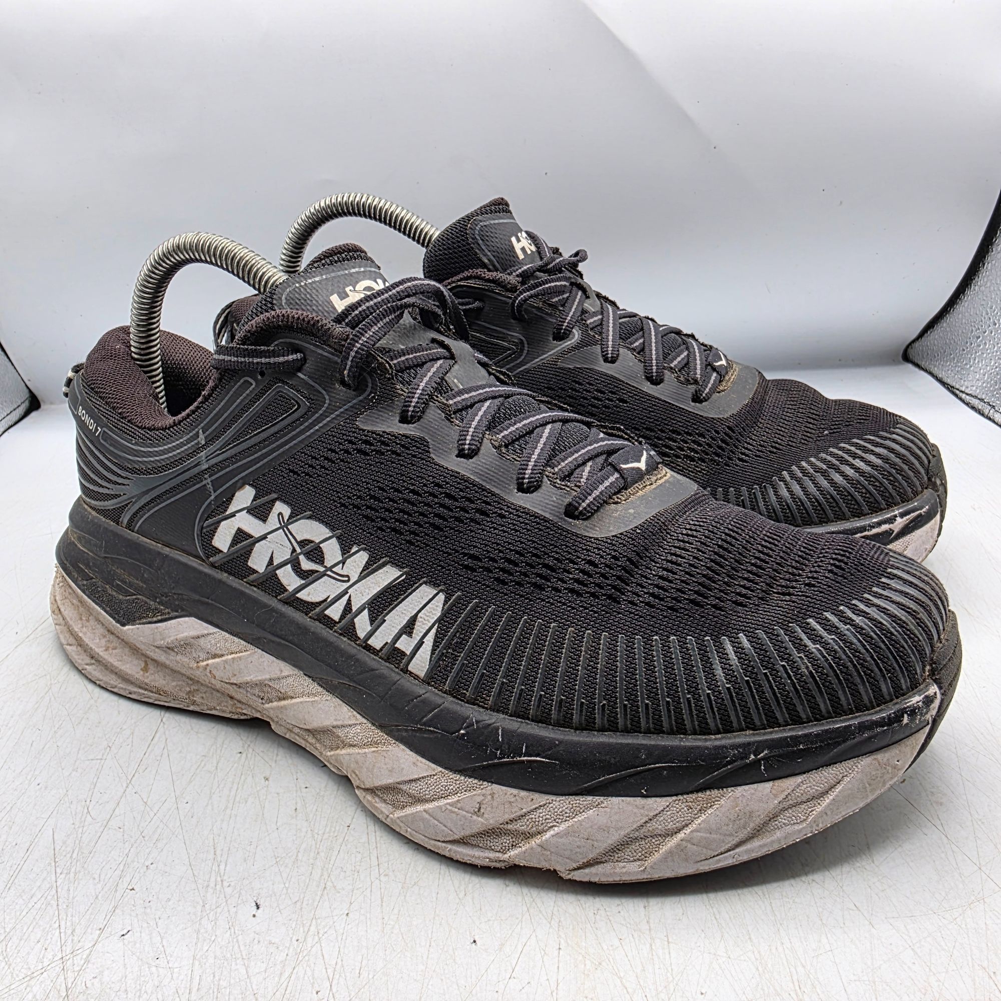 Hoka Hoka One One Bondi 7 Womens Size 8 D Wide Black Athletic Sho Size US 8 / IT 38 - 1 Thumbnail