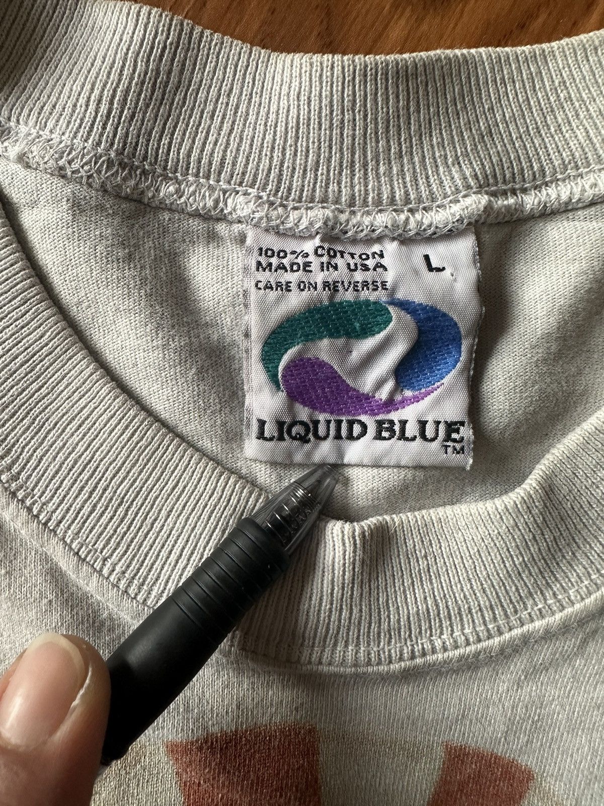 Liquid Blue Vintage Liquid Blue T-shirt Size US L / EU 52-54 / 3 - 6 Thumbnail