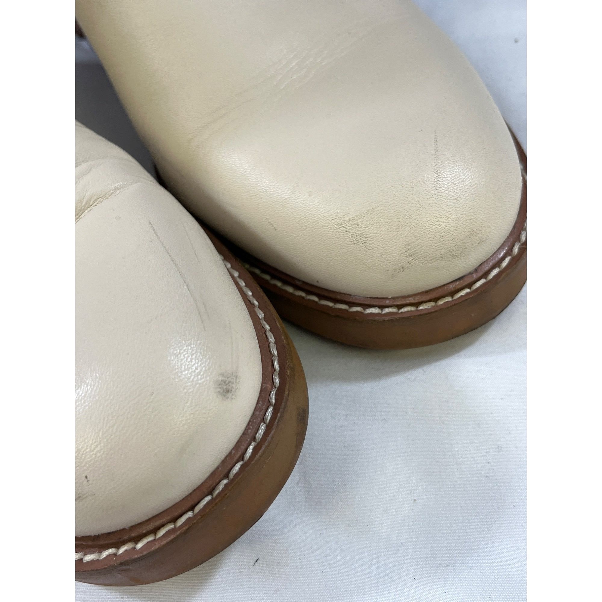 Vince Camuto Vince Camuto Kelivena Women's White Shoes/Boots Size 11W SKU Size US 11 / IT 41 - 9 Thumbnail