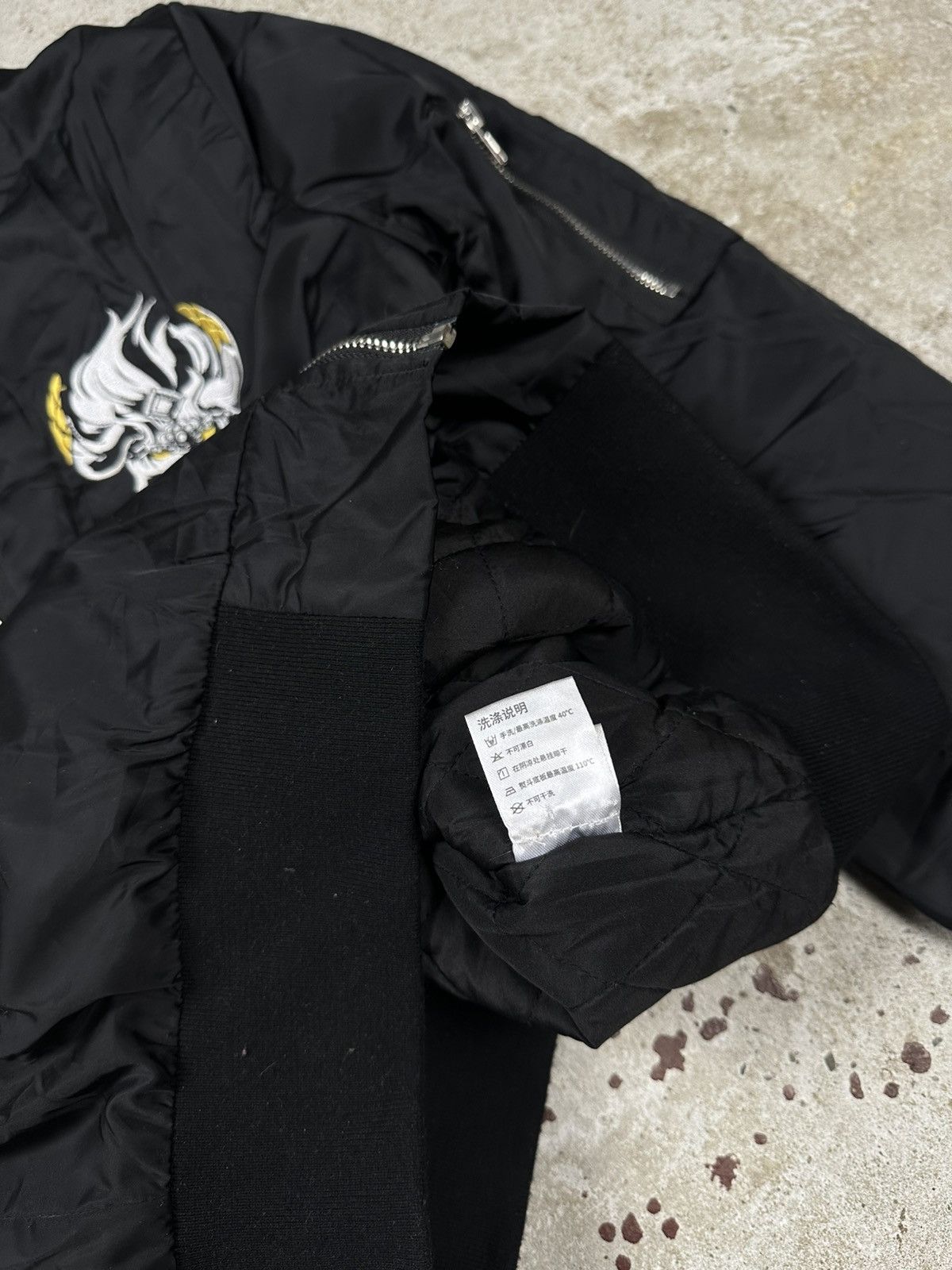 Japanese Brand × The Game × Vintage Vintage Y2K Fantasy Westward Journey Promo Black Bomber Size US L / EU 52-54 / 3 - 9 Thumbnail