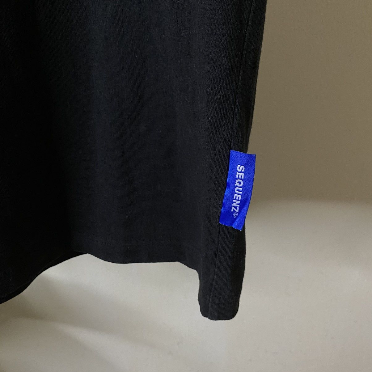 Vintage Vintage Y2K Sequenz Skateboard Grim Reaper Skater Tee Size US L / EU 52-54 / 3 - 3 Thumbnail