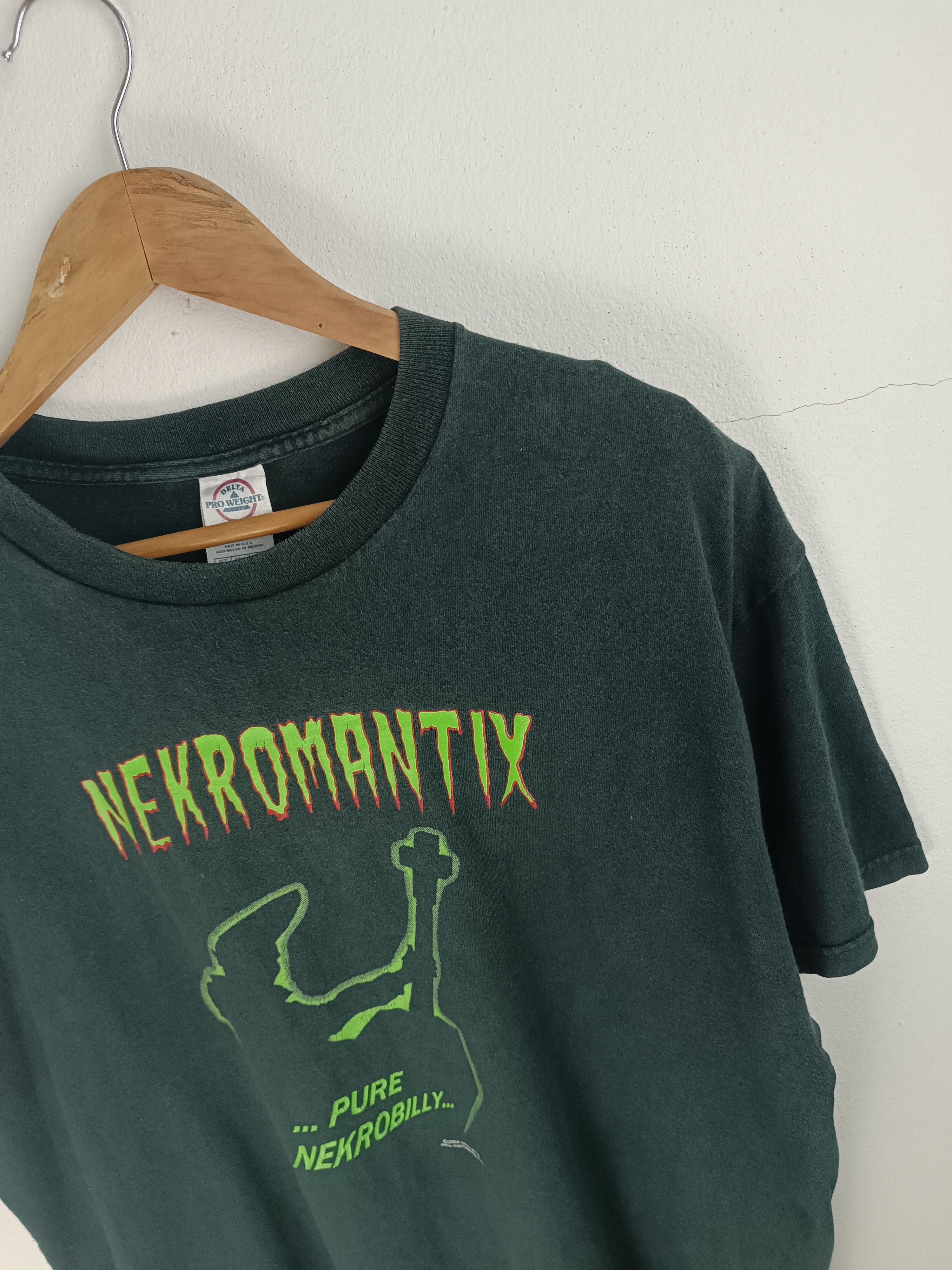 Band Tees THRASHED FADED VINTAGE '04 NEKROMANTIX 'PURE NECROBILLY' afi Size US XL / EU 56 / 4 - 10 Thumbnail